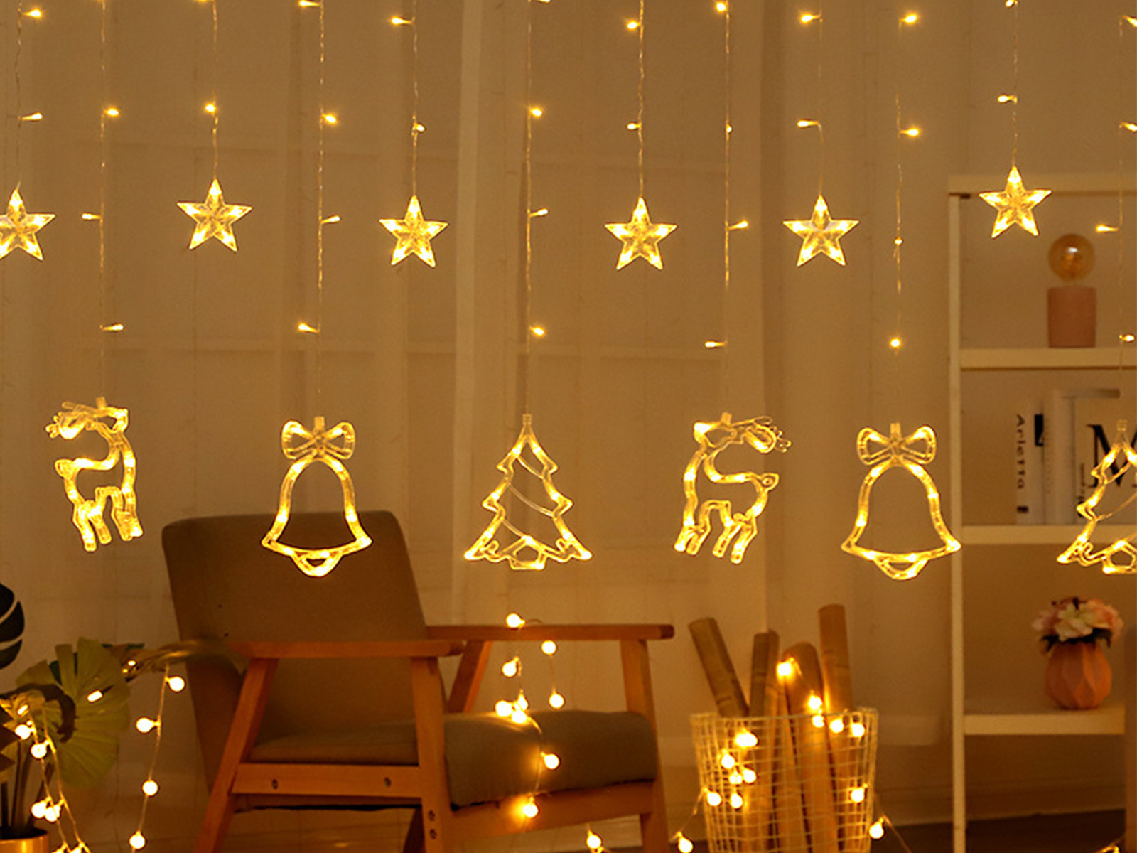 Led kerstverlichting - gordijn met diverse figuren – foto 3 – kavel bij GSD Auctions, Zoeterwoude
