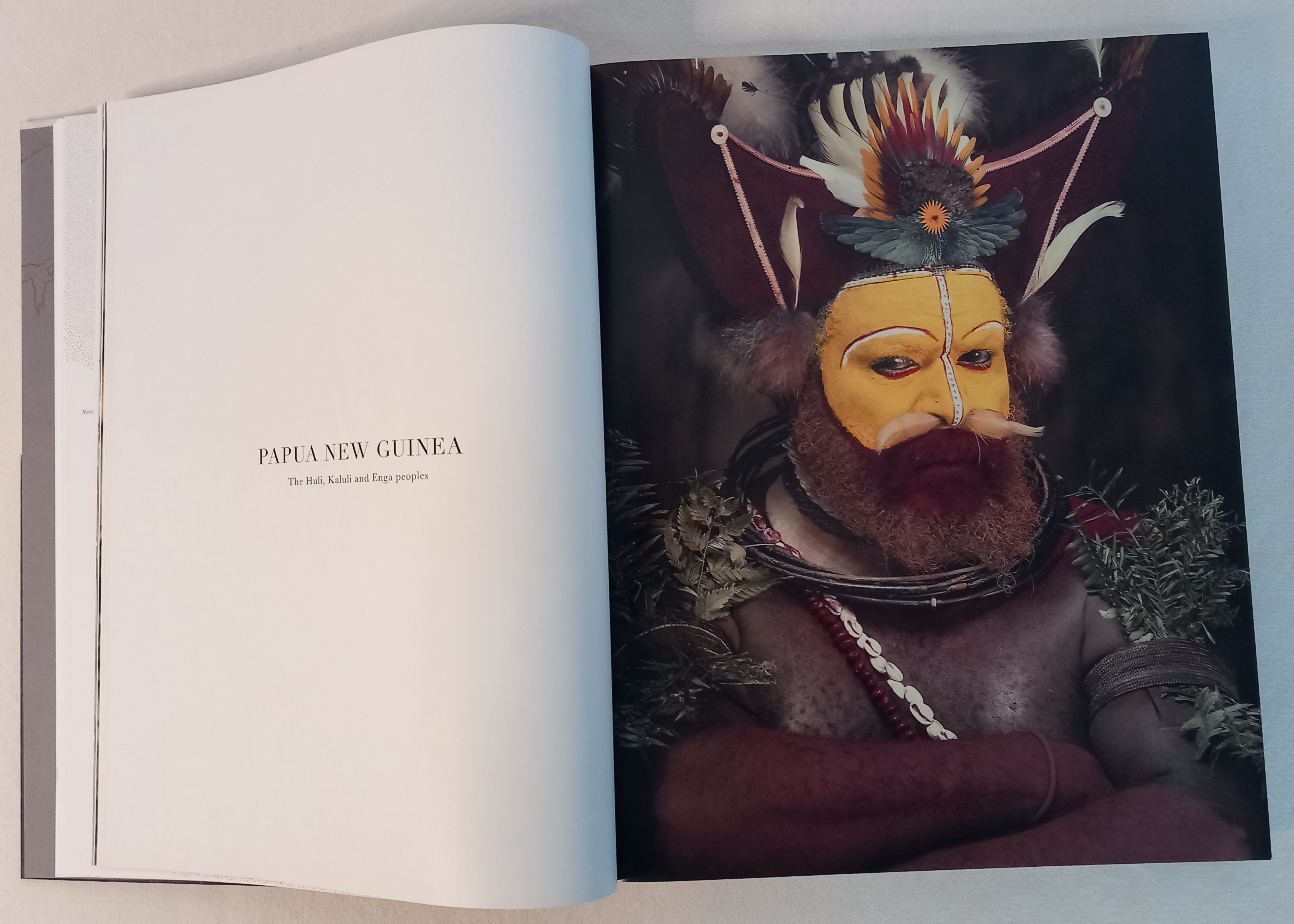 Jimmy Nelson Homage To Humanity – foto 6 – kavel bij GSD Auctions, Zoeterwoude