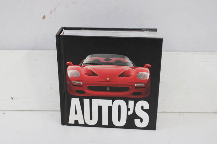 Boek 'Auto's' met rode sportwagen afbeelding' – foto 3 – kavel bij GSD Auctions, Zoeterwoude