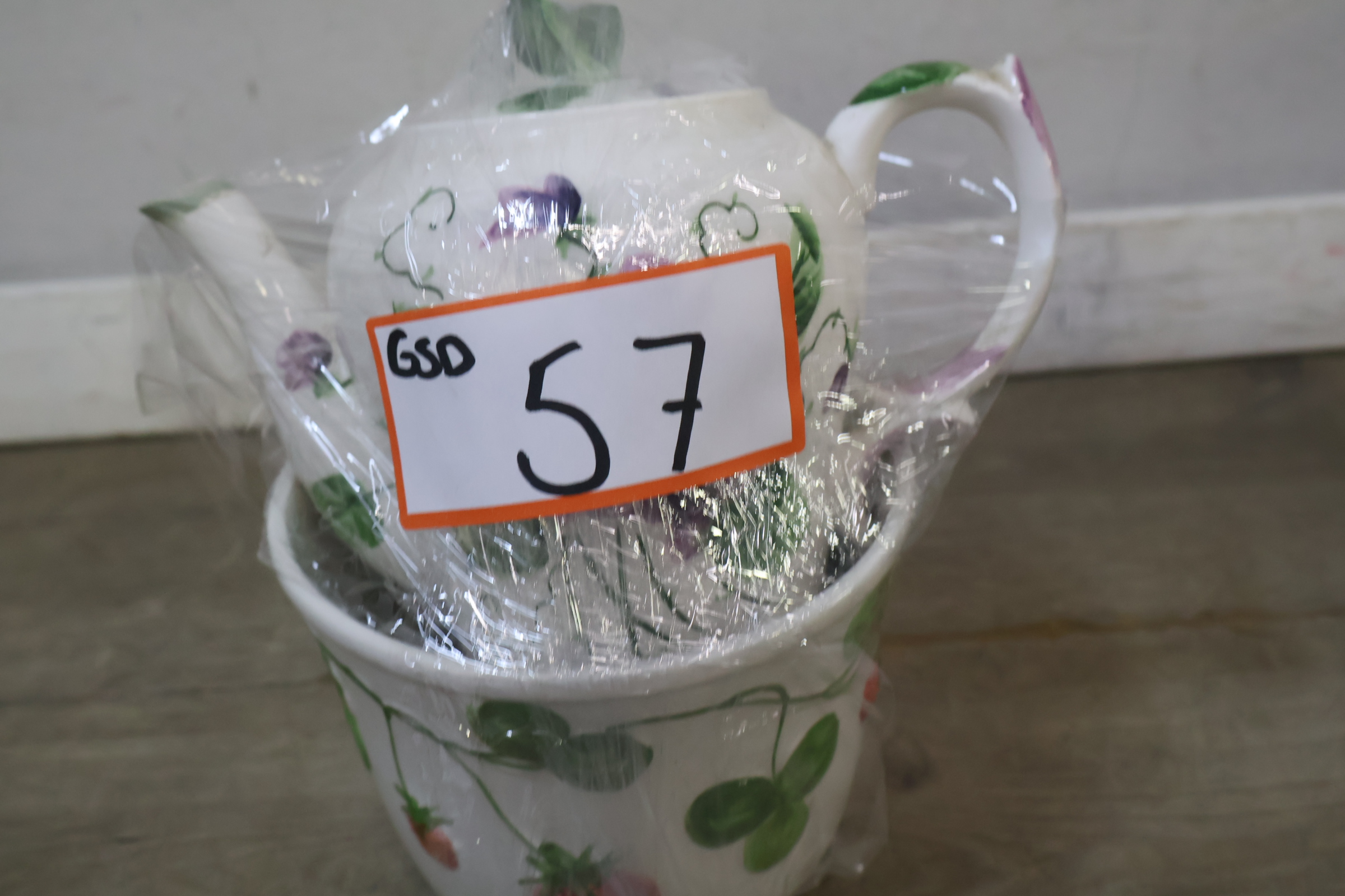 Porseleinen theepot en bloempot' – foto 19 – kavel bij GSD Auctions, Zoeterwoude