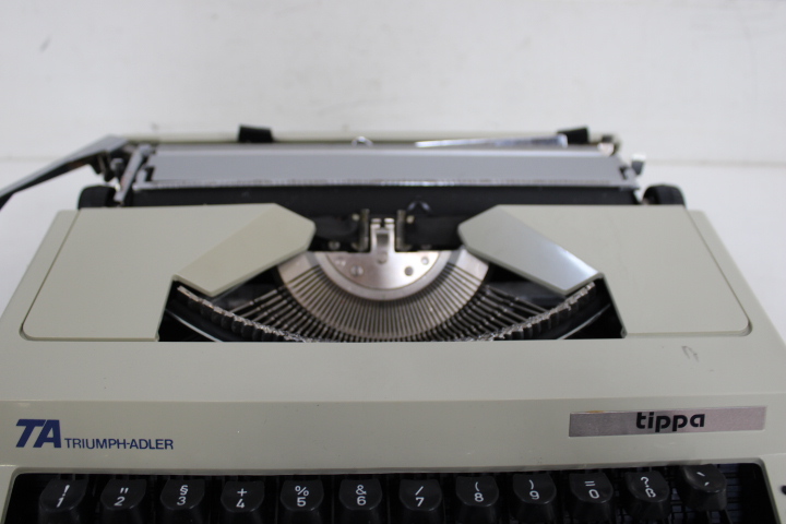 Toshiba typemachine' – foto 10 – kavel bij GSD Auctions, Zoeterwoude