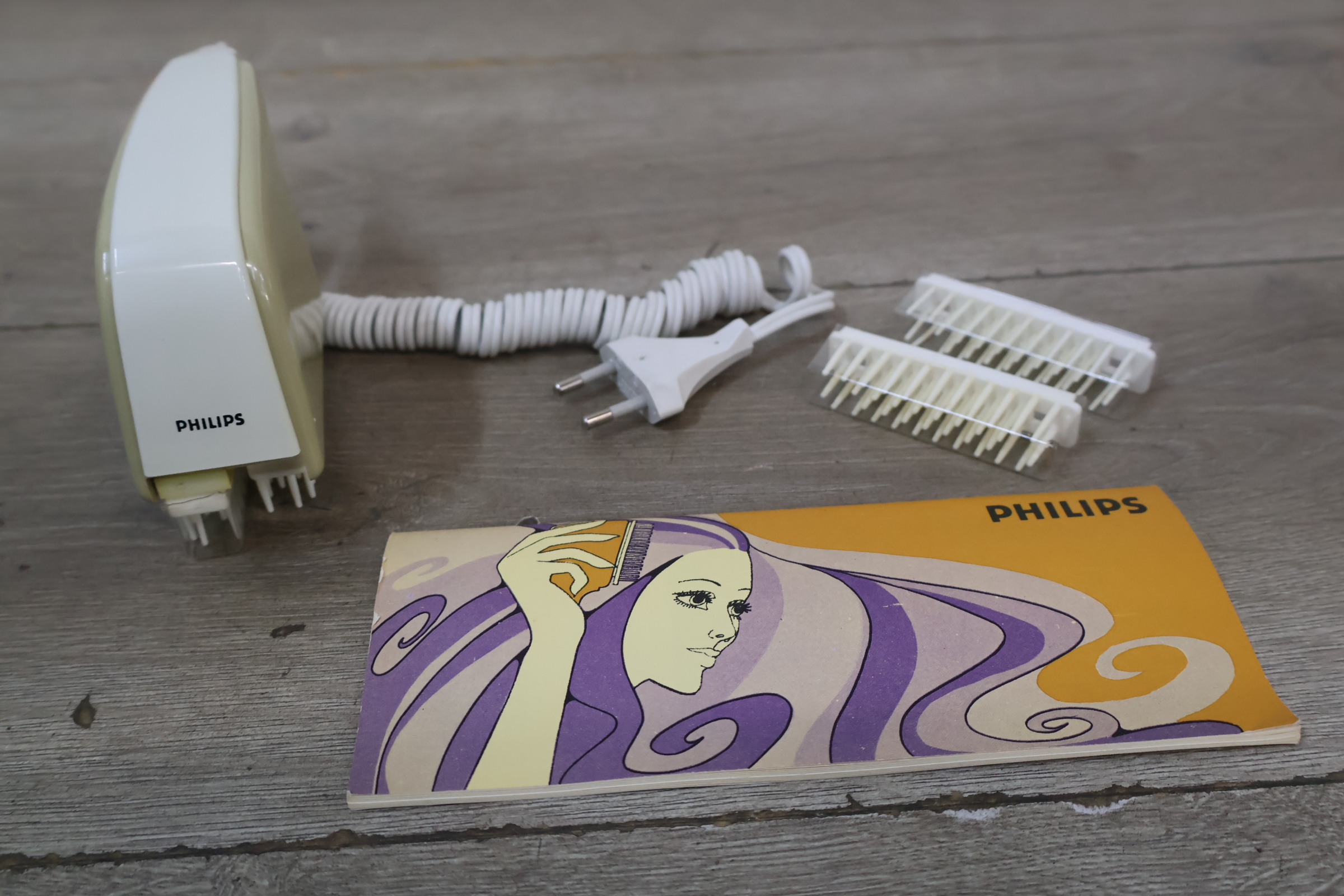 Philips elektrische haarverzorger met accessoires' – foto 6 – kavel bij GSD Auctions, Zoeterwoude