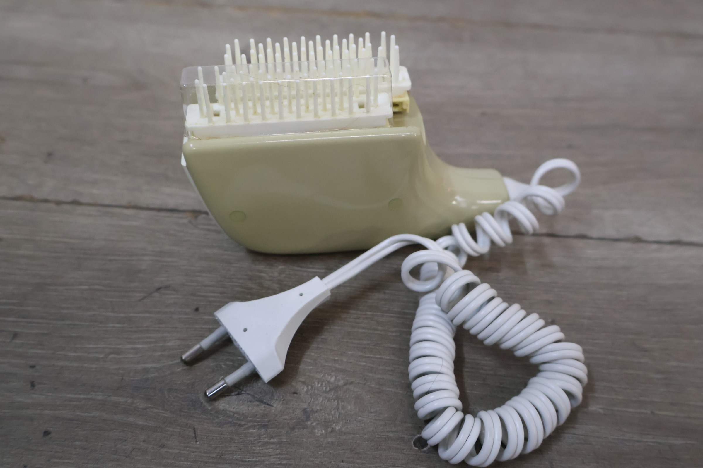 Philips elektrische haarverzorger met accessoires' – foto 8 – kavel bij GSD Auctions, Zoeterwoude