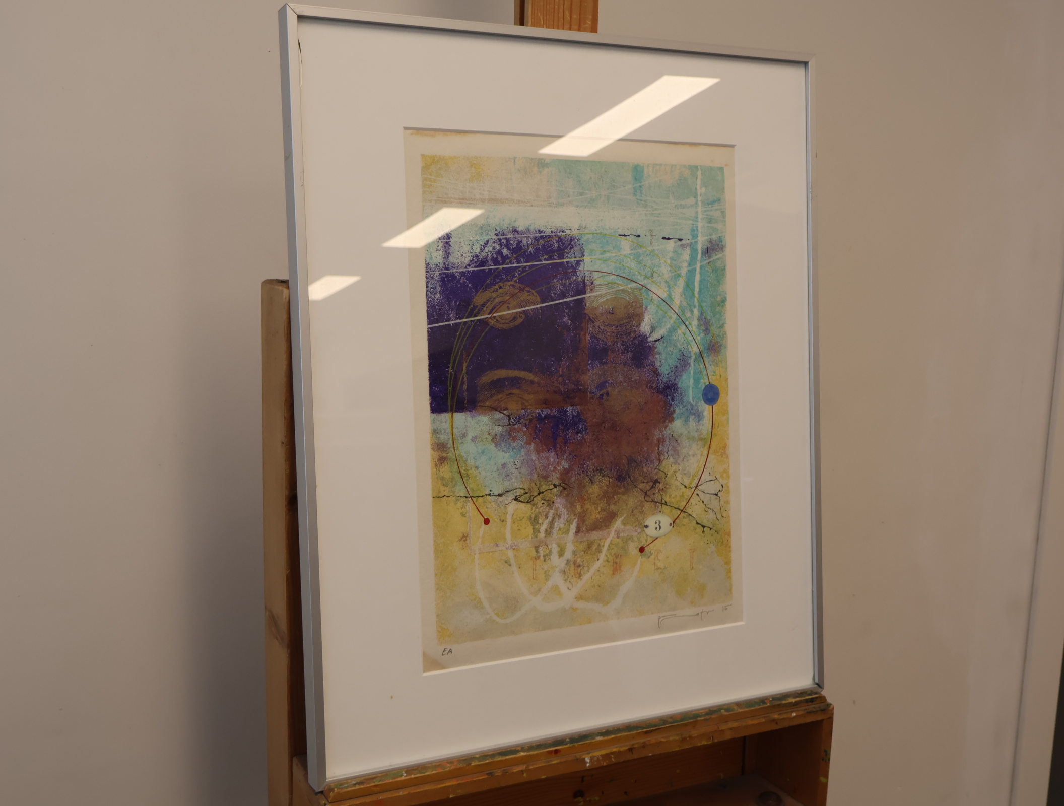 Abstract ingelijste kleurenlitho met cirkelmotief – foto 4 – kavel bij GSD Auctions, Zoeterwoude
