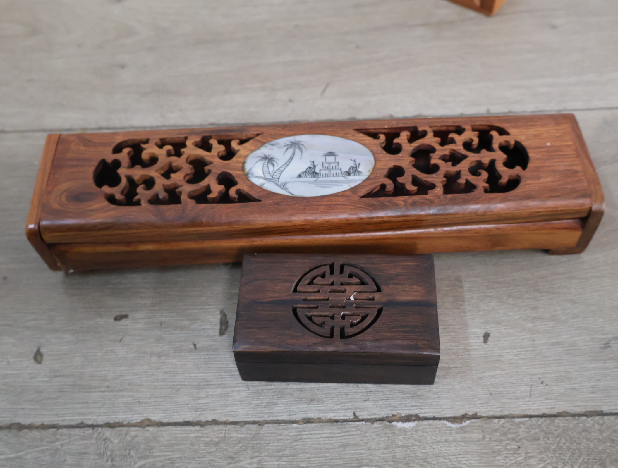 Set van 4 geurkaarsendoosjes – foto 4 – kavel bij GSD Auctions, Zoeterwoude