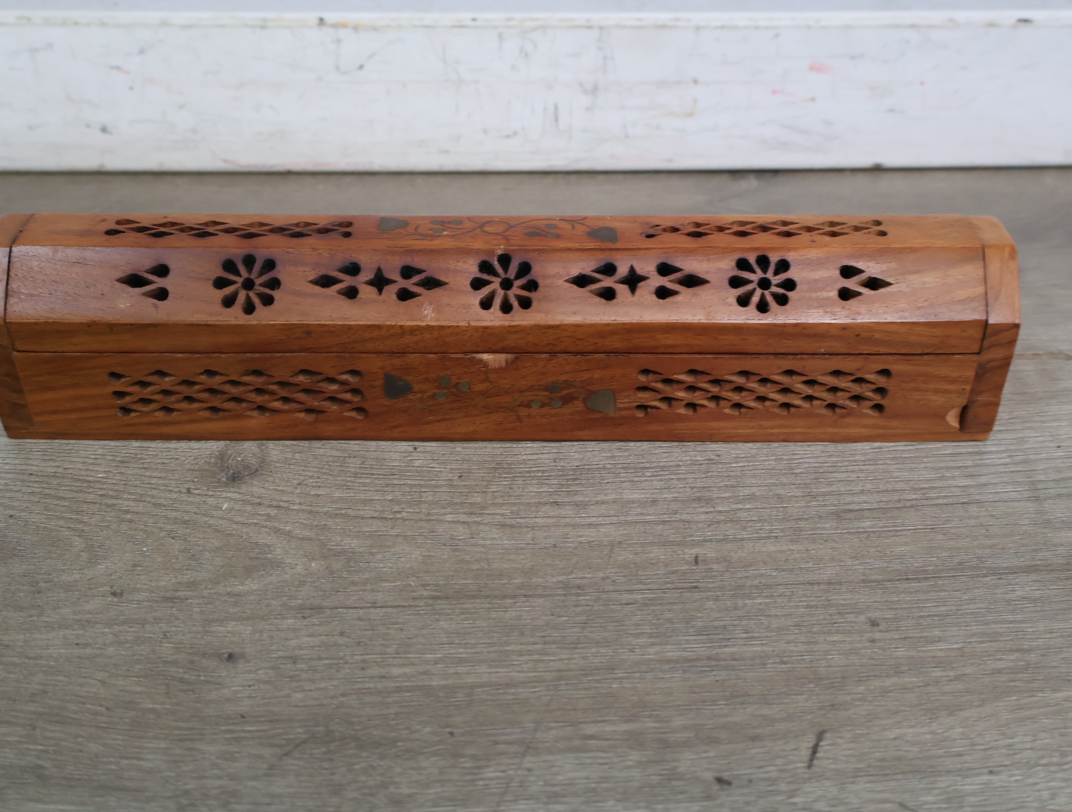 Set van 4 geurkaarsendoosjes – foto 10 – kavel bij GSD Auctions, Zoeterwoude