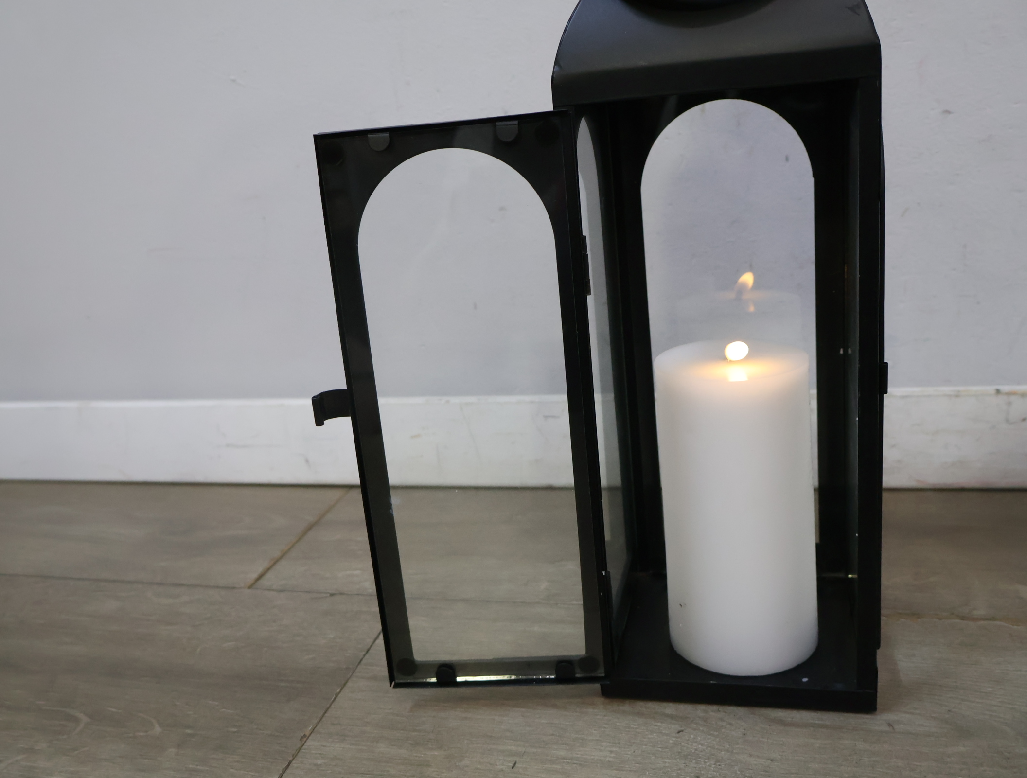 Set van twee windlichten – foto 9 – kavel bij GSD Auctions, Zoeterwoude