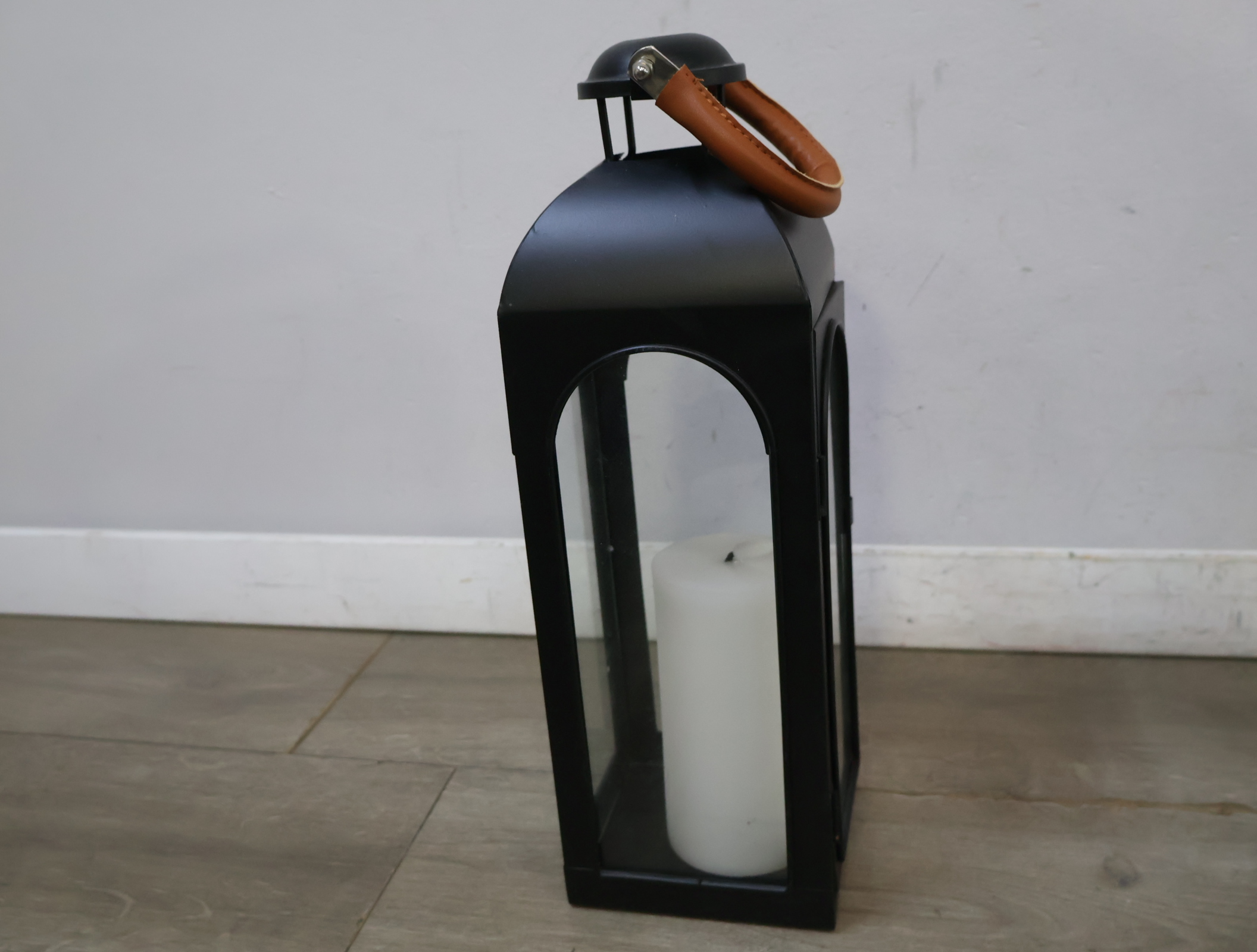 Set van twee windlichten – foto 11 – kavel bij GSD Auctions, Zoeterwoude