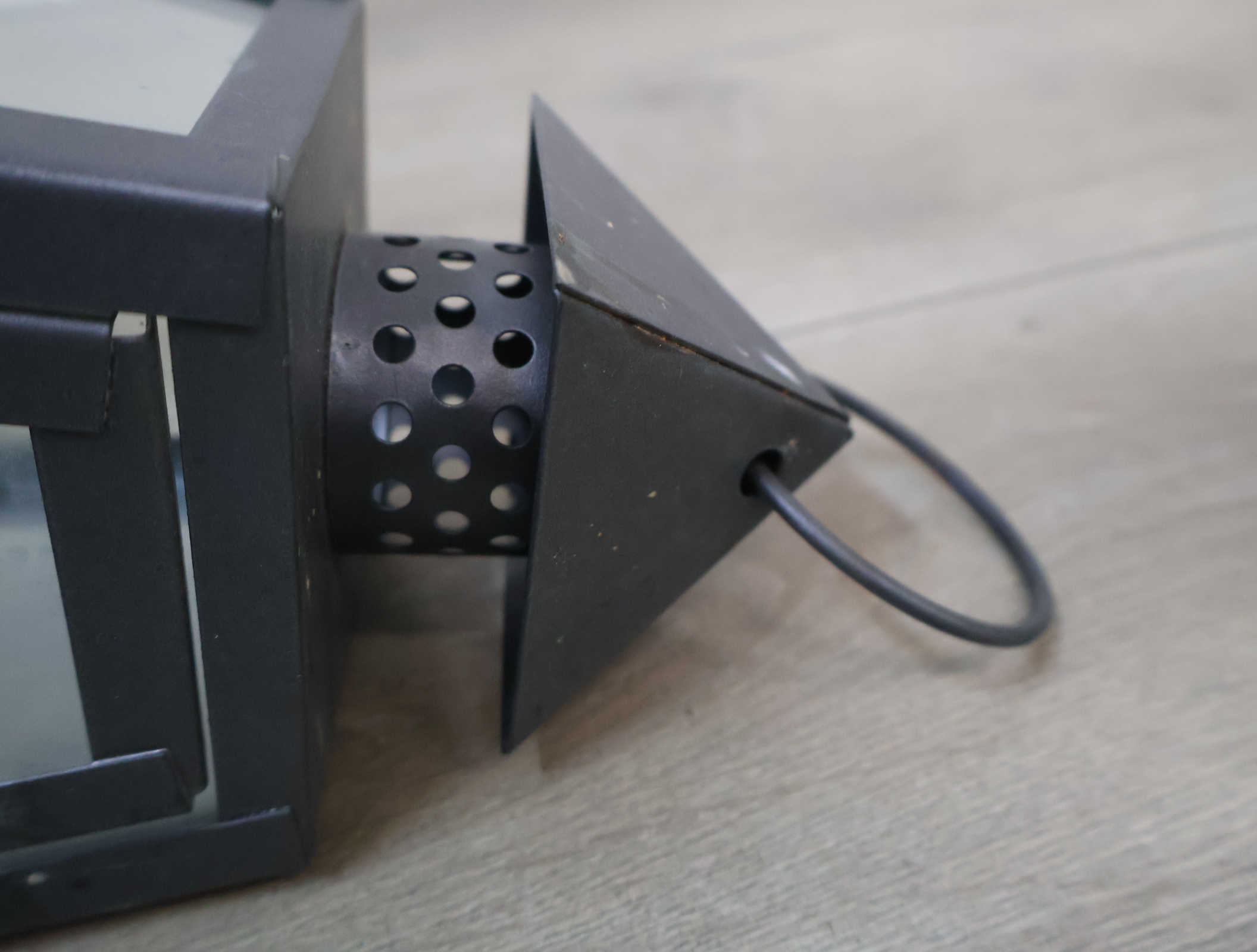 Set van twee windlichten – foto 16 – kavel bij GSD Auctions, Zoeterwoude