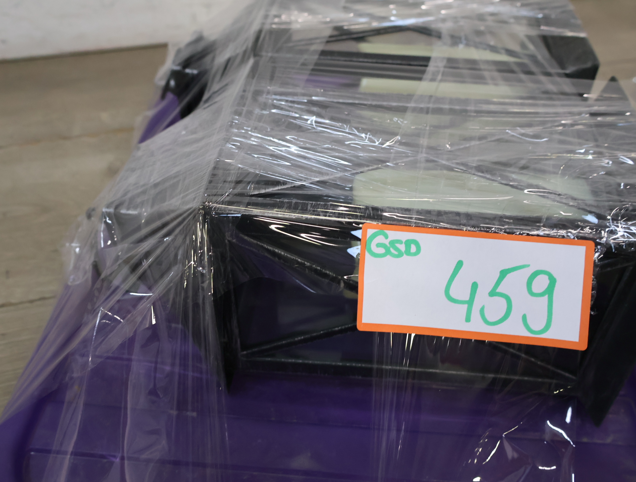 Set van 2 zwarte metalen lantaarns met LED-kaars – foto 15 – kavel bij GSD Auctions, Zoeterwoude
