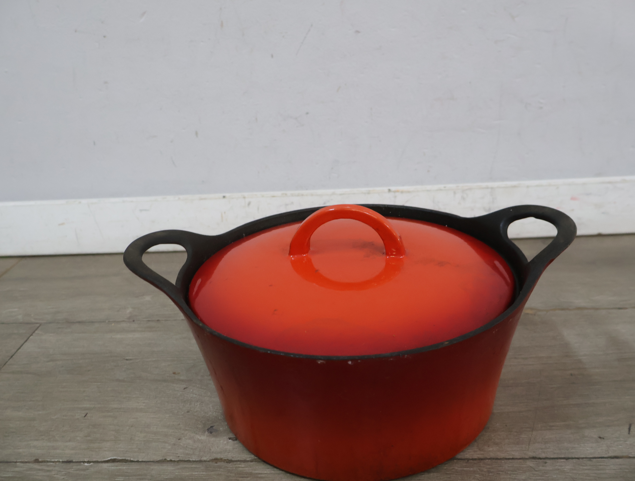 Gietijzeren braadpan met deksel – foto 4 – kavel bij GSD Auctions, Zoeterwoude