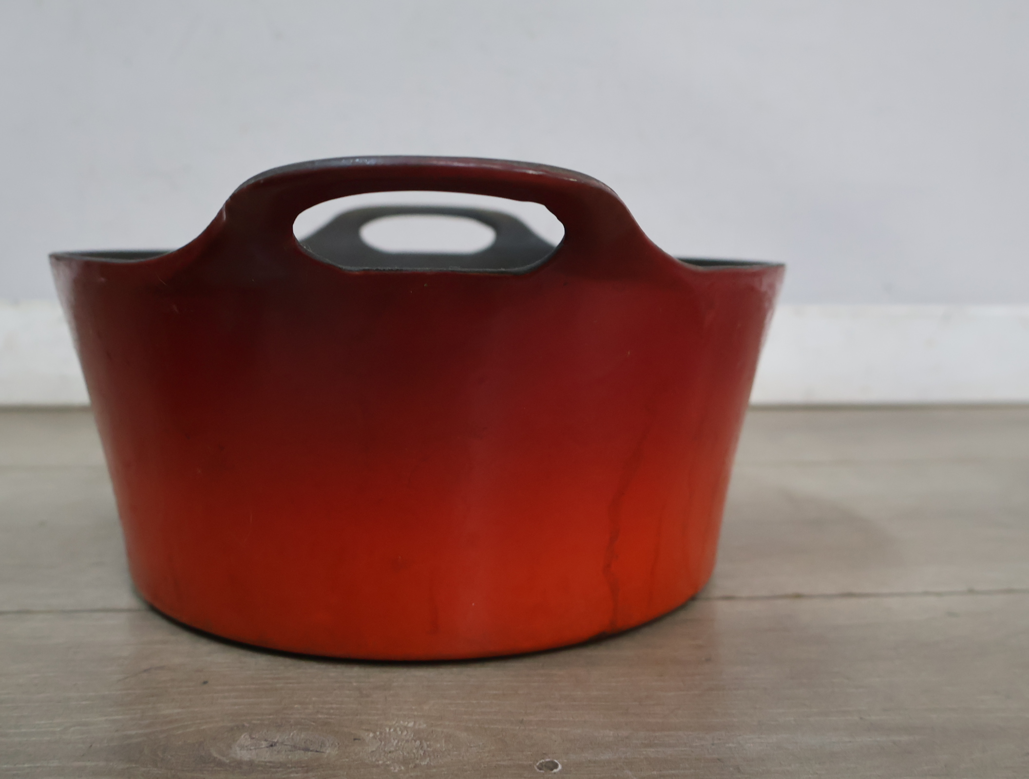 Gietijzeren braadpan met deksel – foto 12 – kavel bij GSD Auctions, Zoeterwoude