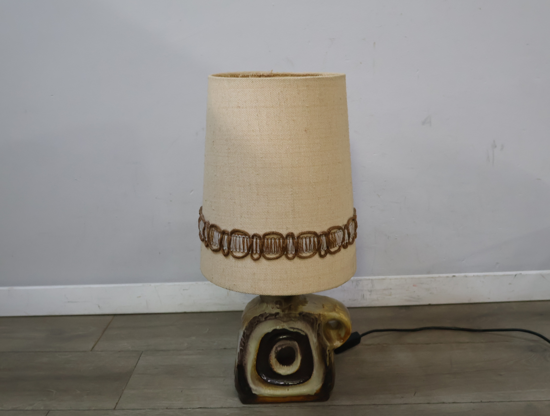Klassieke Keramische Tafellamp - Jaren '70 – foto 5 – kavel bij GSD Auctions, Zoeterwoude