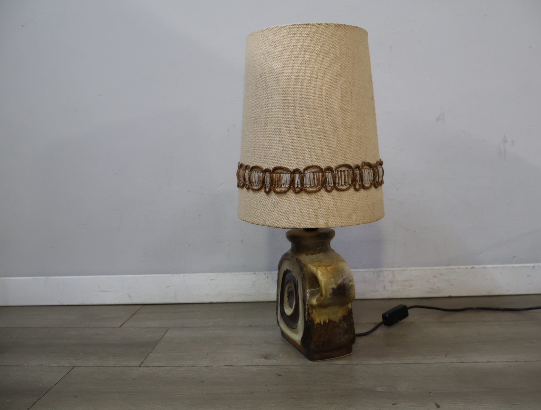 Klassieke Keramische Tafellamp - Jaren '70 – foto 10 – kavel bij GSD Auctions, Zoeterwoude