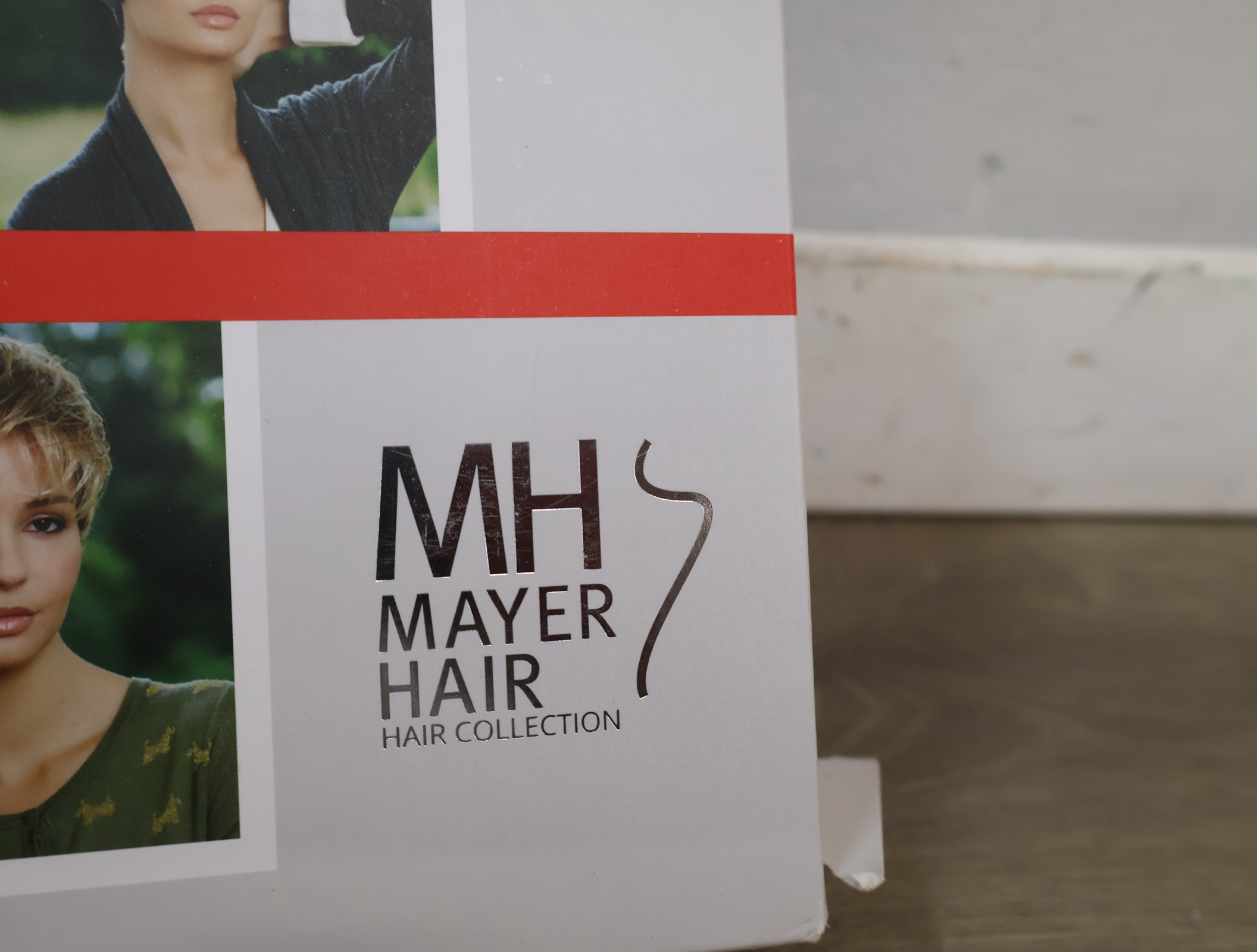 Gisela Mayer MH Hair pruik grijs – foto 4 – kavel bij GSD Auctions, Zoeterwoude