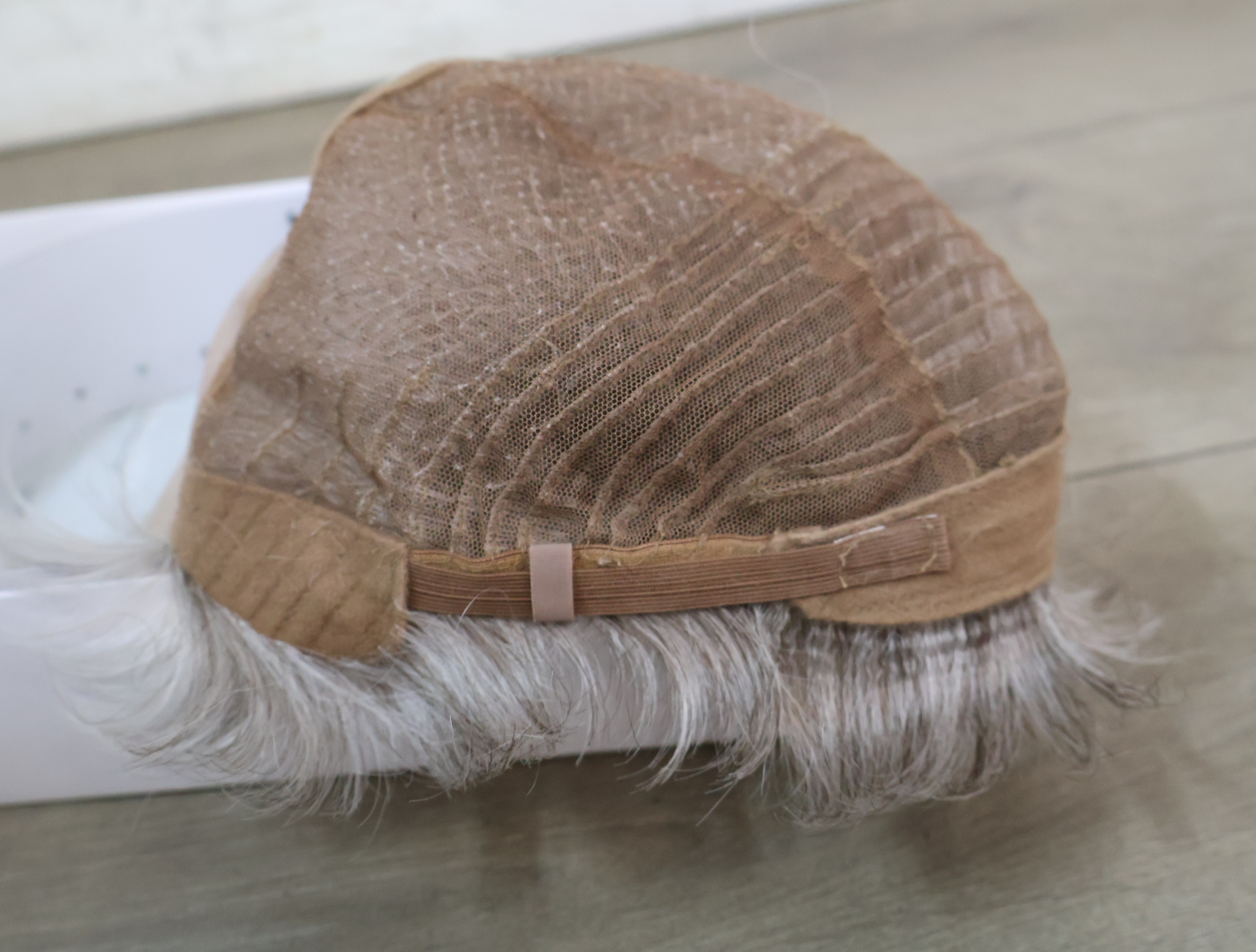 Gisela Mayer MH Hair pruik grijs – foto 8 – kavel bij GSD Auctions, Zoeterwoude