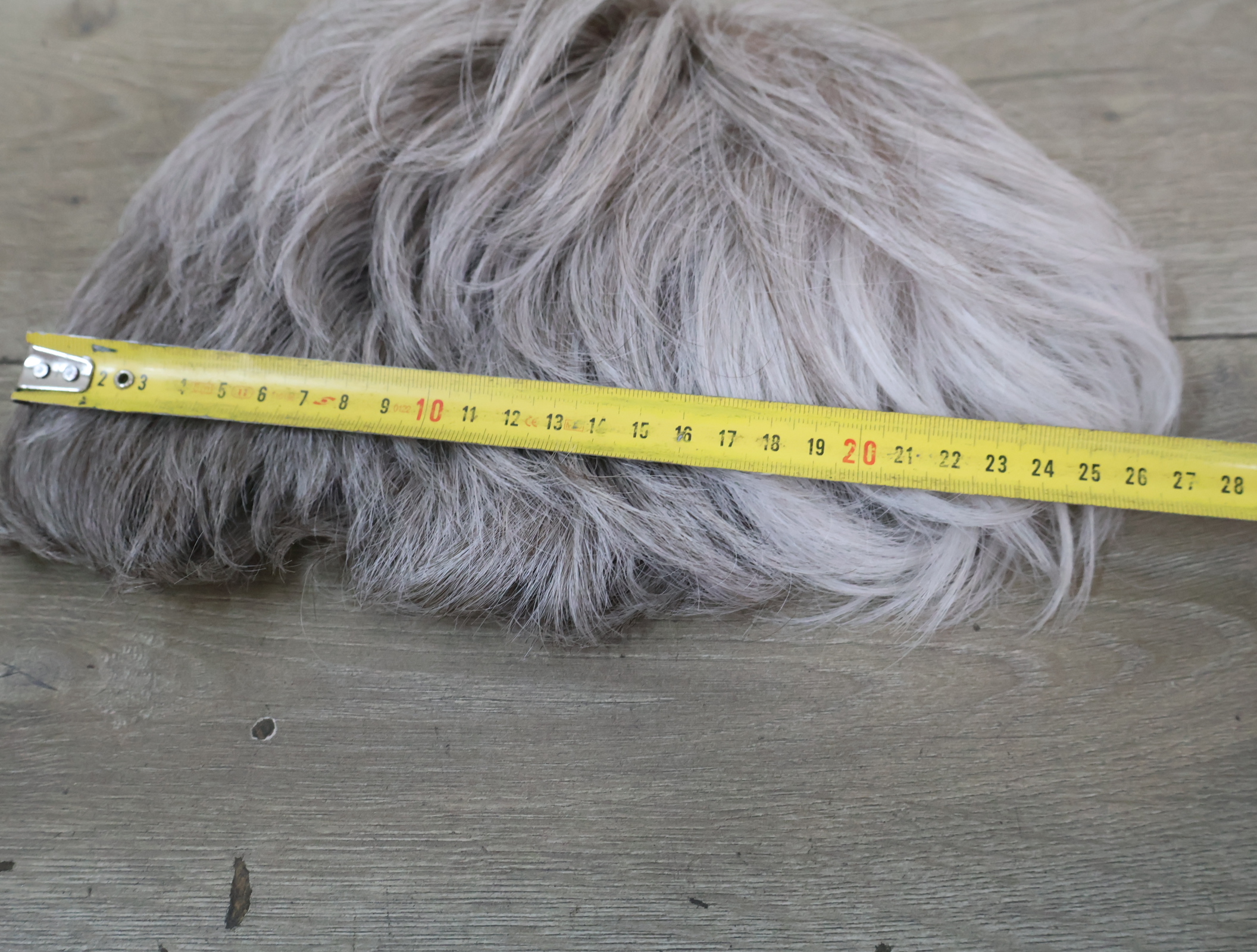 Gisela Mayer MH Hair pruik grijs – foto 12 – kavel bij GSD Auctions, Zoeterwoude