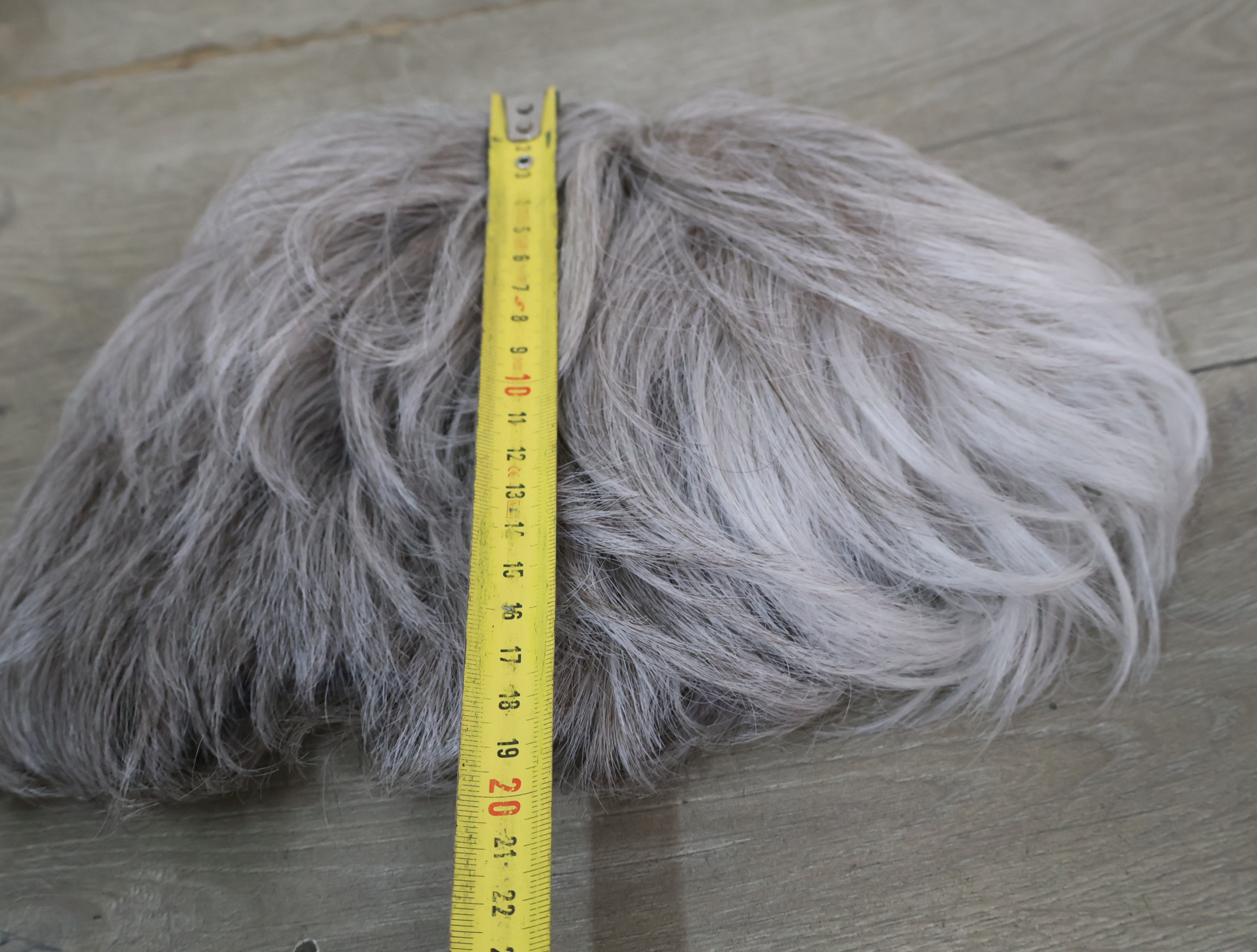 Gisela Mayer MH Hair pruik grijs – foto 13 – kavel bij GSD Auctions, Zoeterwoude