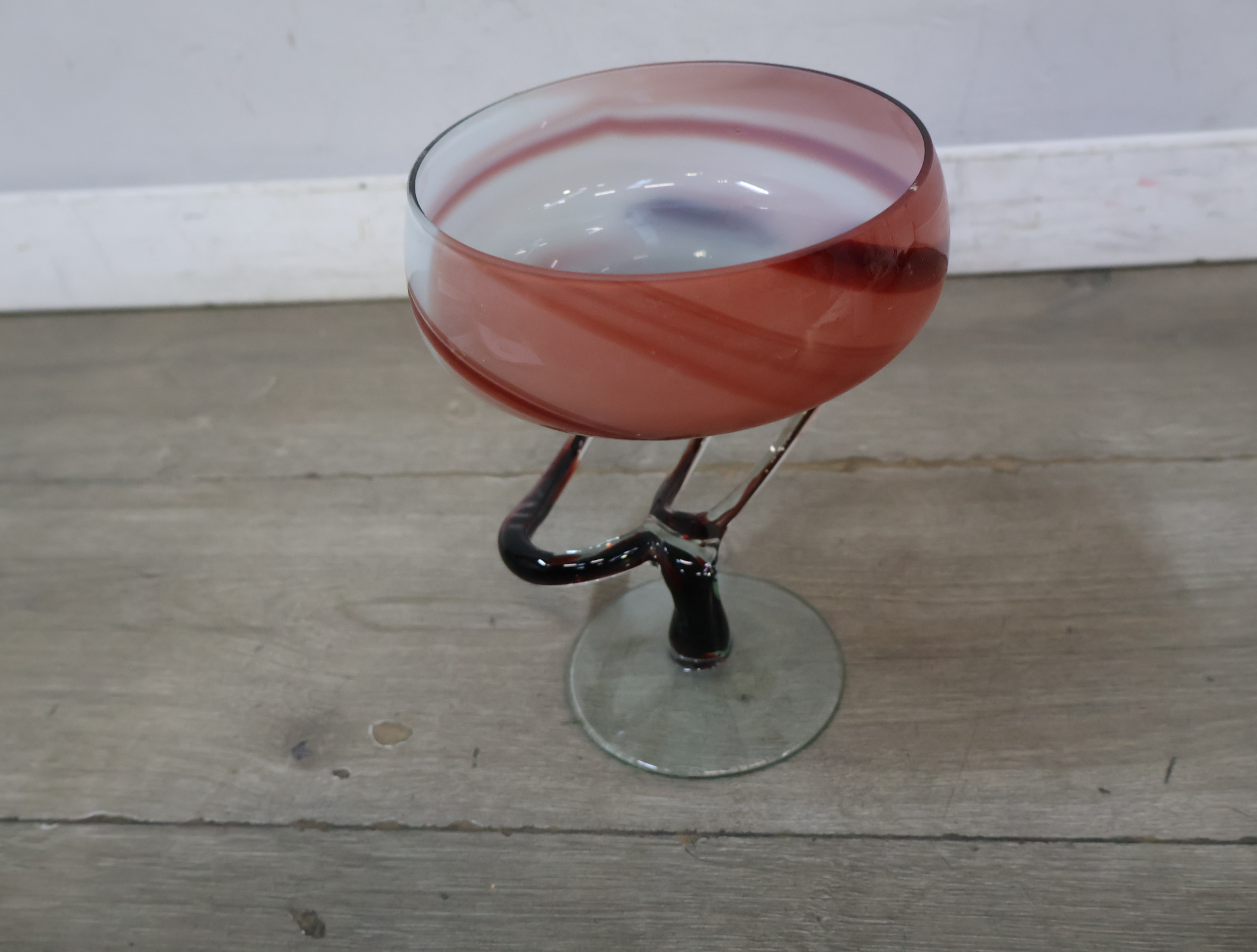 Glazen design vaas – foto 6 – kavel bij GSD Auctions, Zoeterwoude