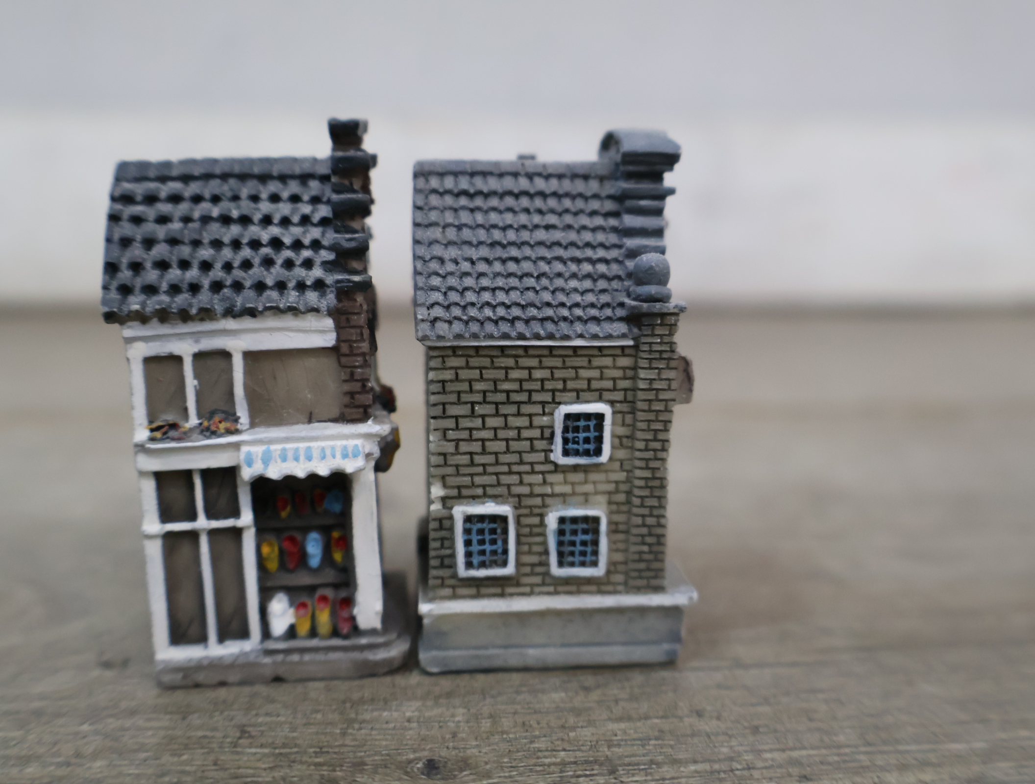 Miniatuur Amsterdamse grachtenhuizen decoratie – foto 8 – kavel bij GSD Auctions, Zoeterwoude