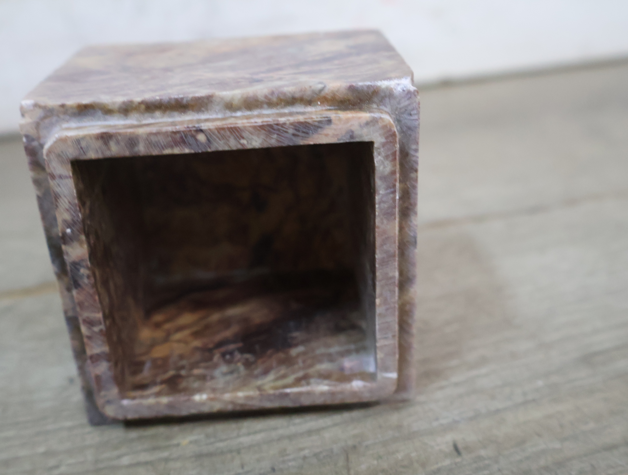 Set van diverse gepolijste en geslepen stenen – foto 17 – kavel bij GSD Auctions, Zoeterwoude