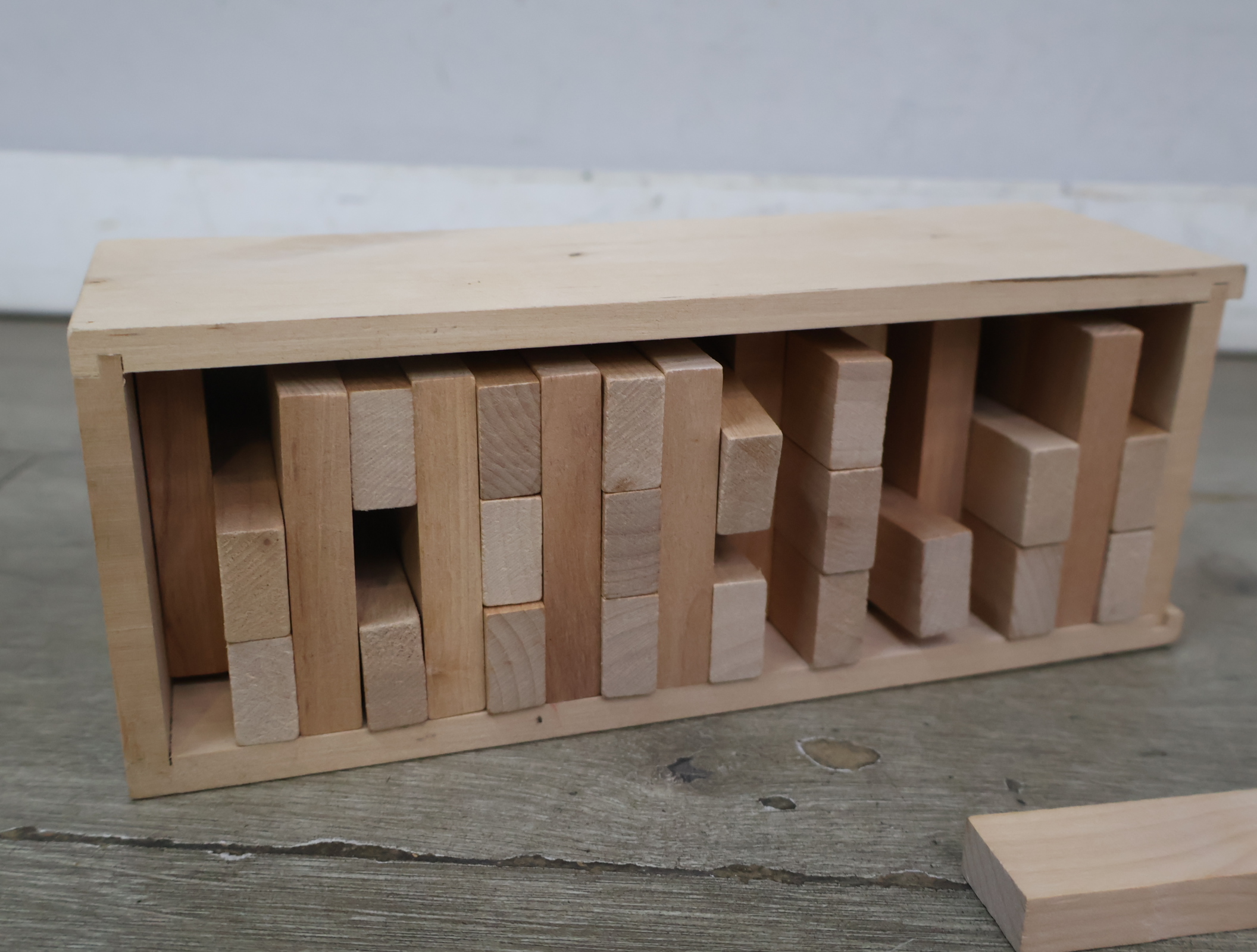 Houten Blokken-doos – foto 3 – kavel bij GSD Auctions, Zoeterwoude