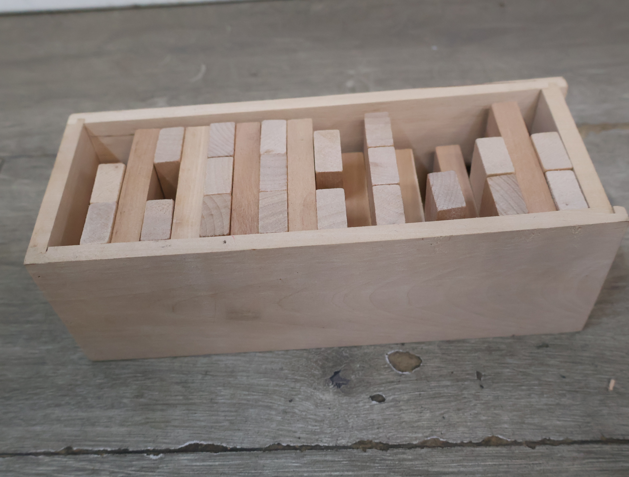 Houten Blokken-doos – foto 4 – kavel bij GSD Auctions, Zoeterwoude