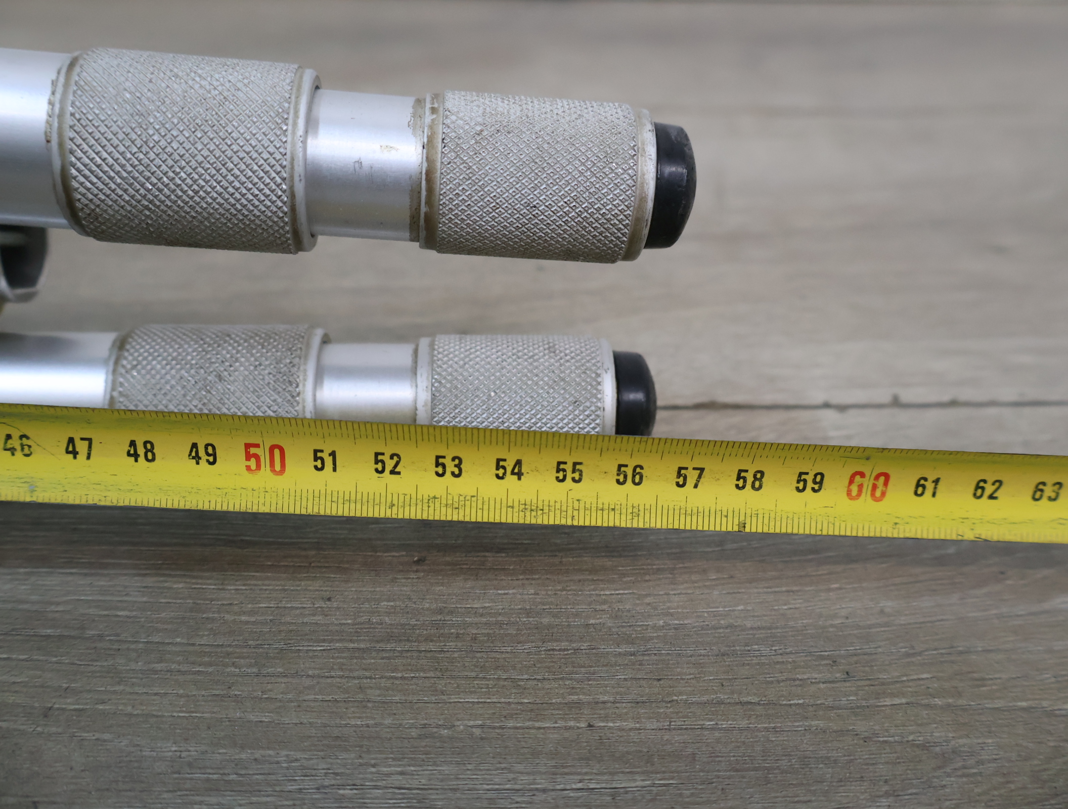 Aluminium camerastatief – foto 16 – kavel bij GSD Auctions, Zoeterwoude