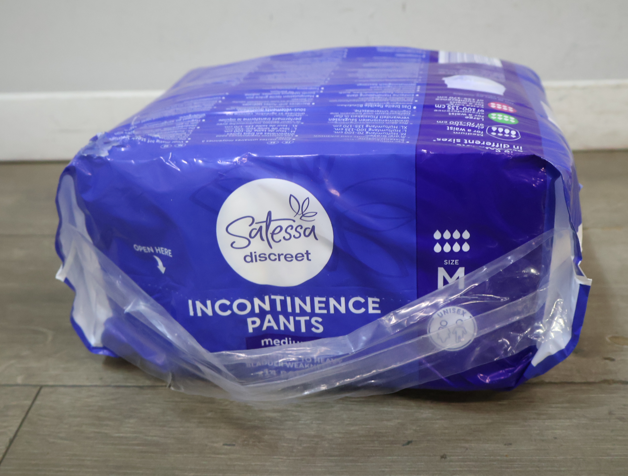 Satessa Discreet Incontinence Pants Medium – foto 8 – kavel bij GSD Auctions, Zoeterwoude