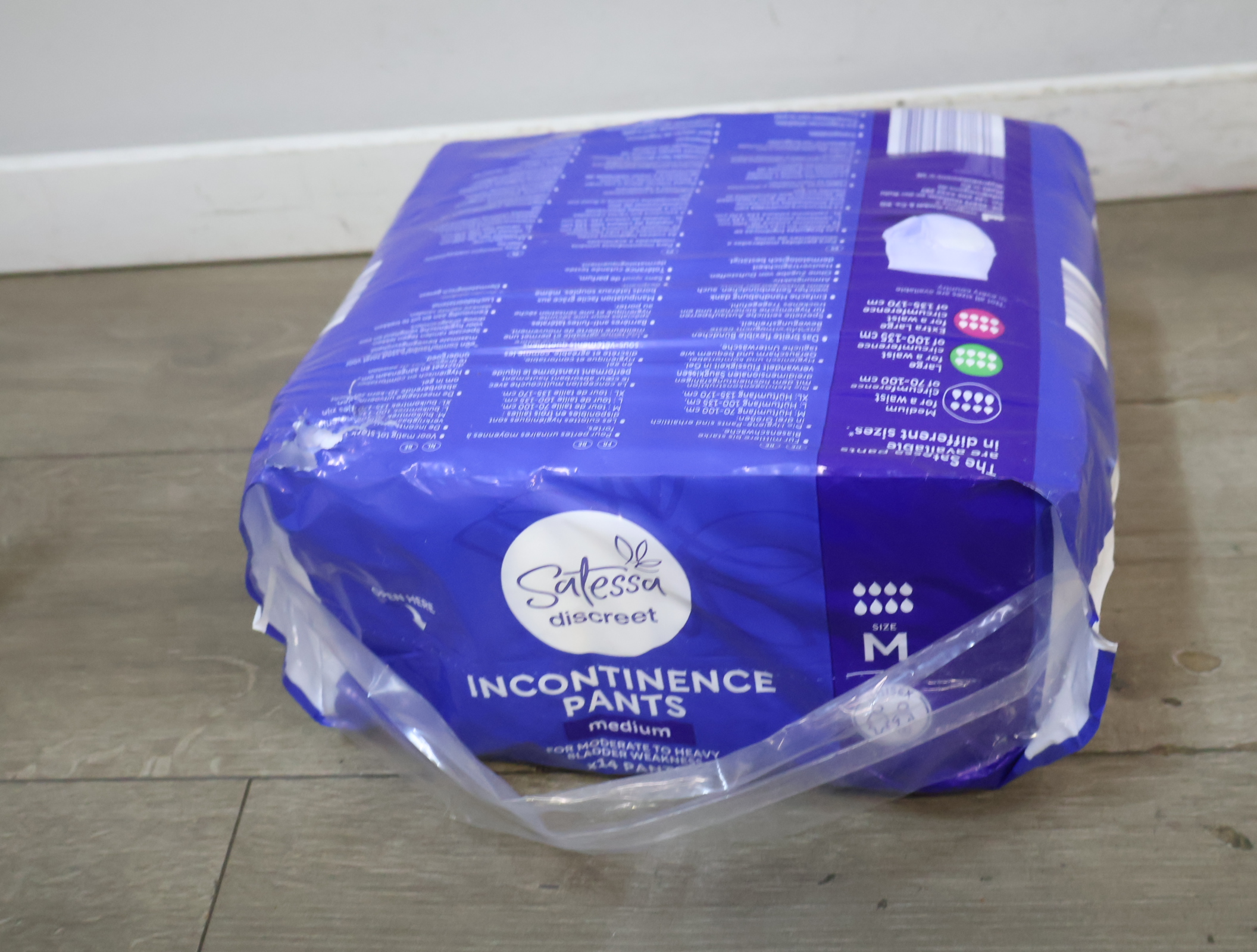 Satessa Discreet Incontinence Pants Medium – foto 9 – kavel bij GSD Auctions, Zoeterwoude
