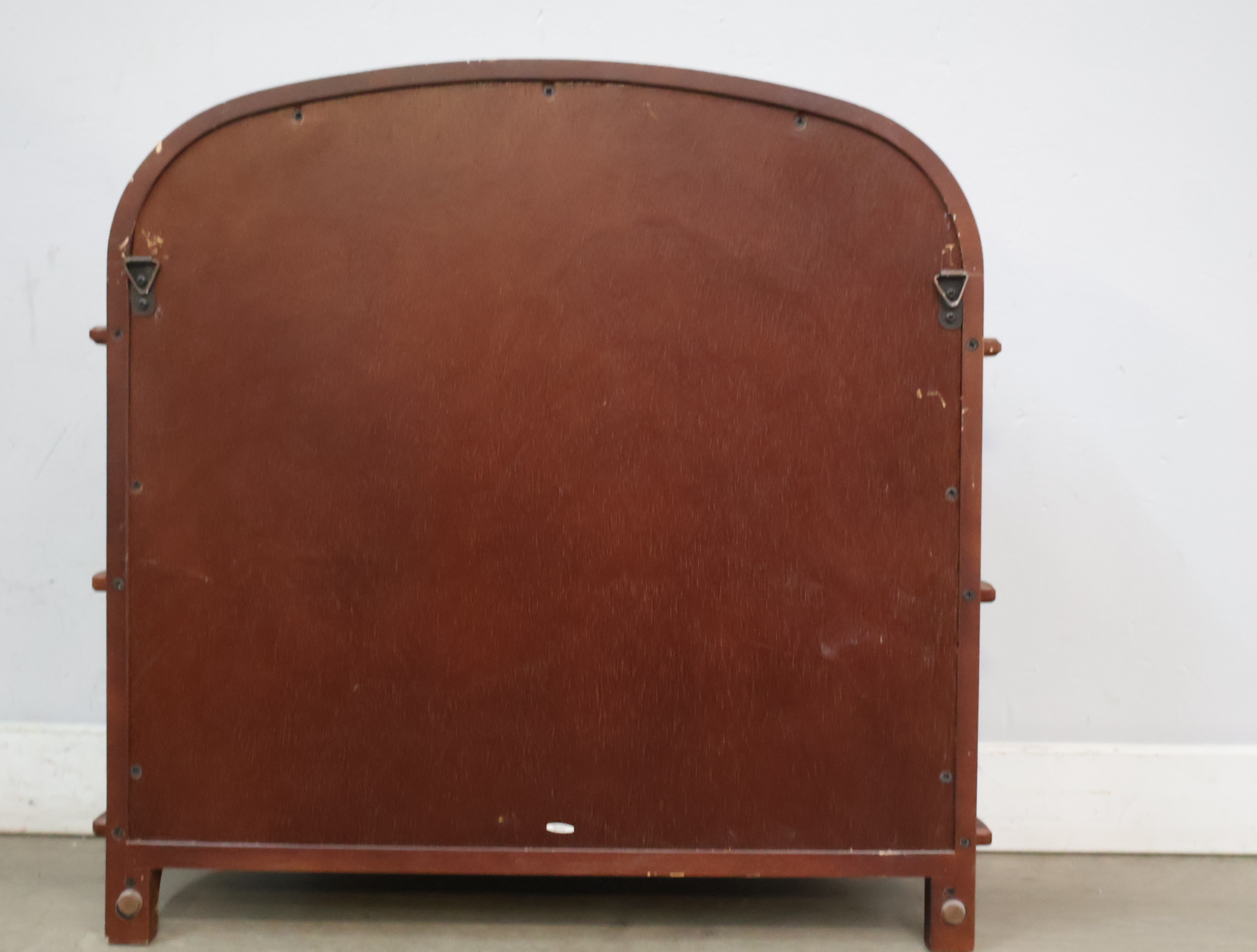 Houten spiegel met drie planken – foto 12 – kavel bij GSD Auctions, Zoeterwoude