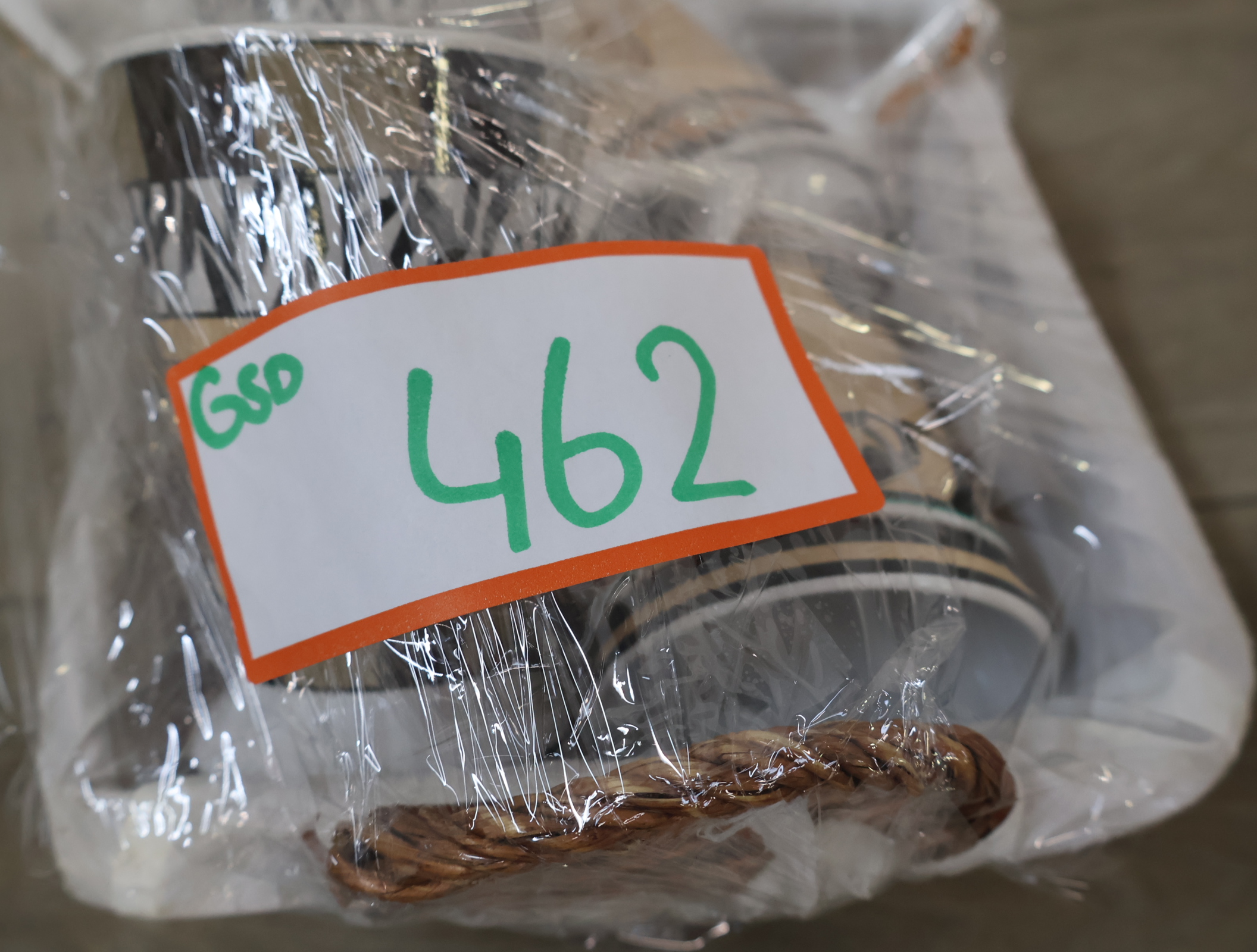 Set van 4 keramische mokken met dierenprint – foto 11 – kavel bij GSD Auctions, Zoeterwoude