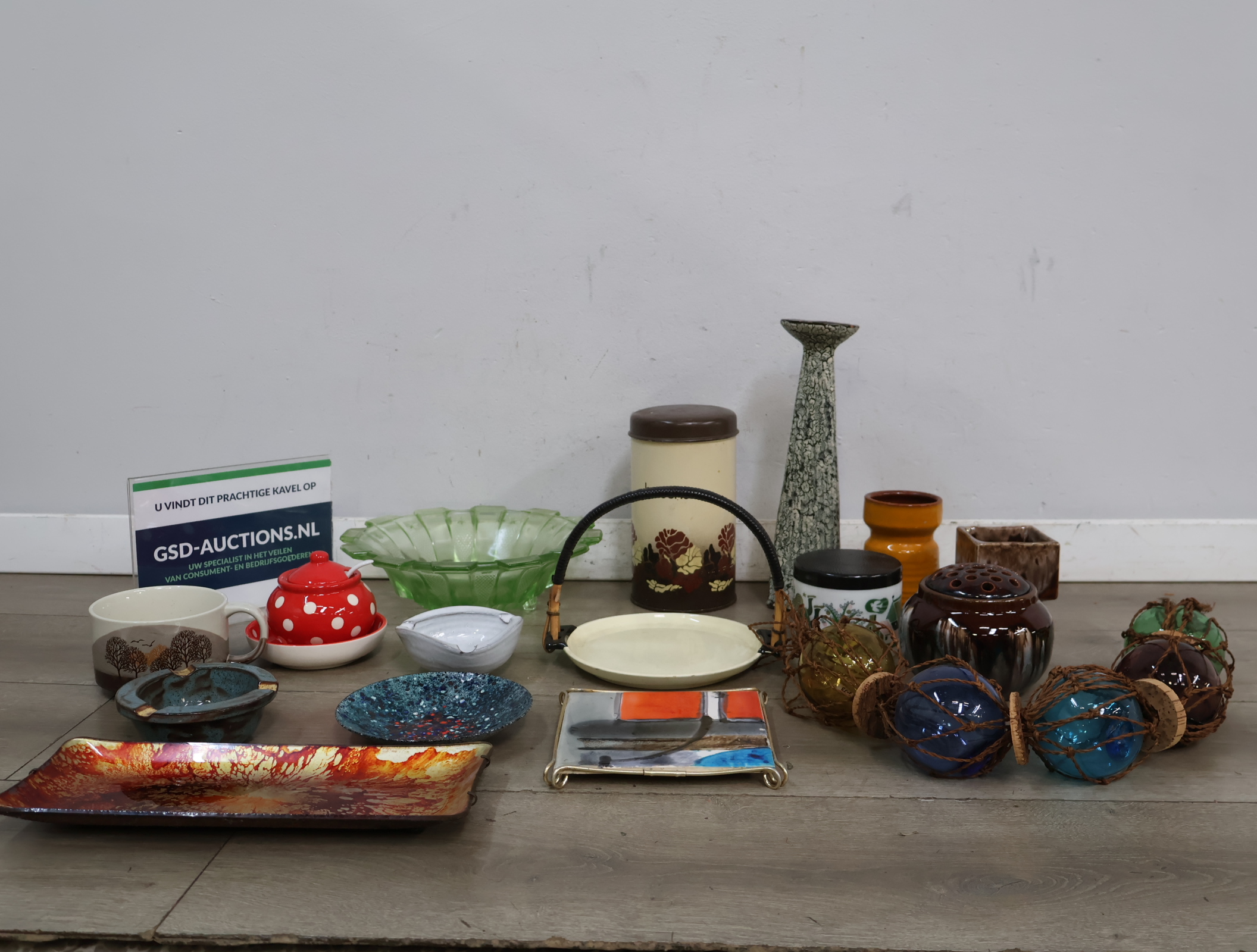 Diverse vintage keramiek - Jaren '60 – foto 2 – kavel bij GSD Auctions, Zoeterwoude