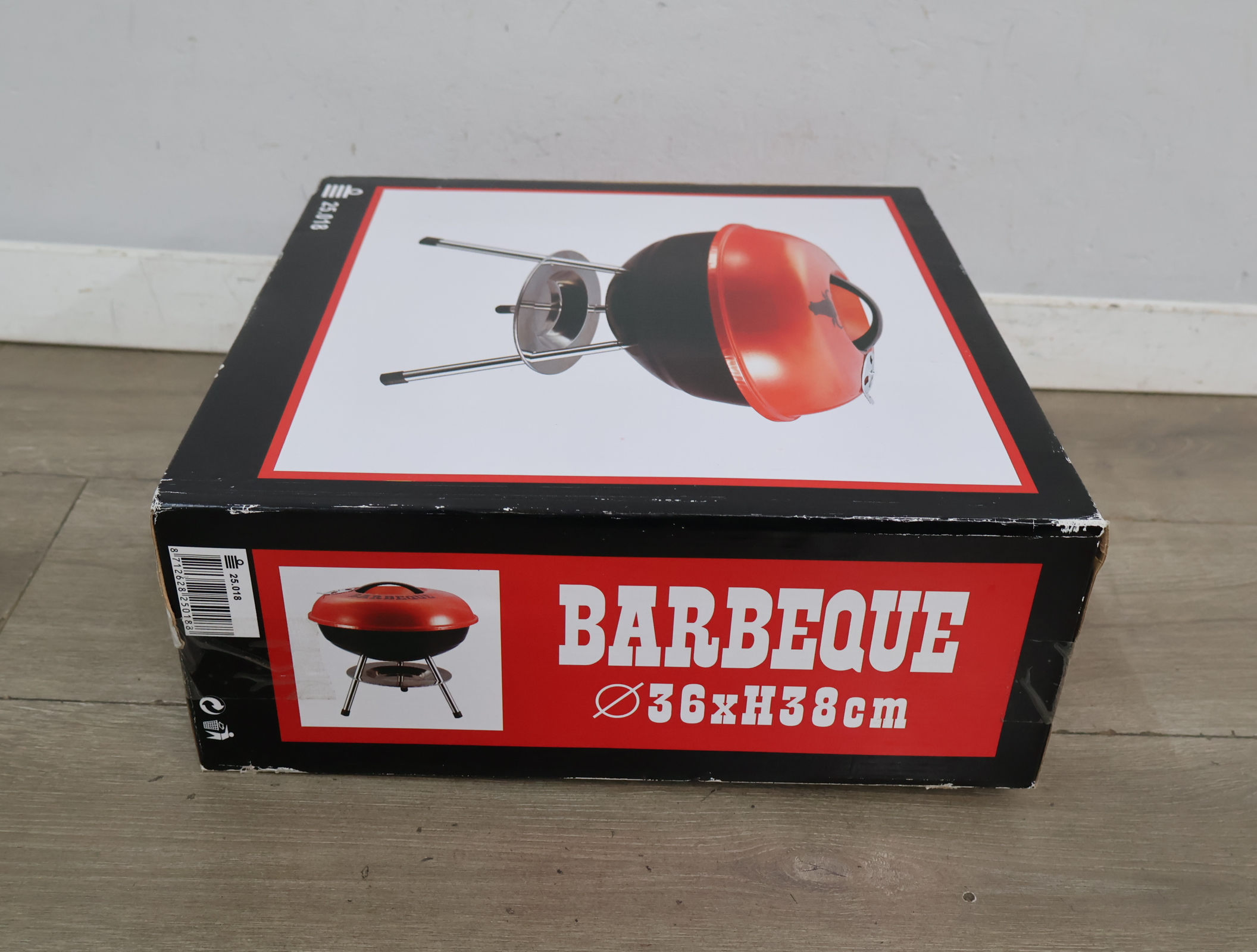 Ronde barbecue met rode deksel – foto 4 – kavel bij GSD Auctions, Zoeterwoude