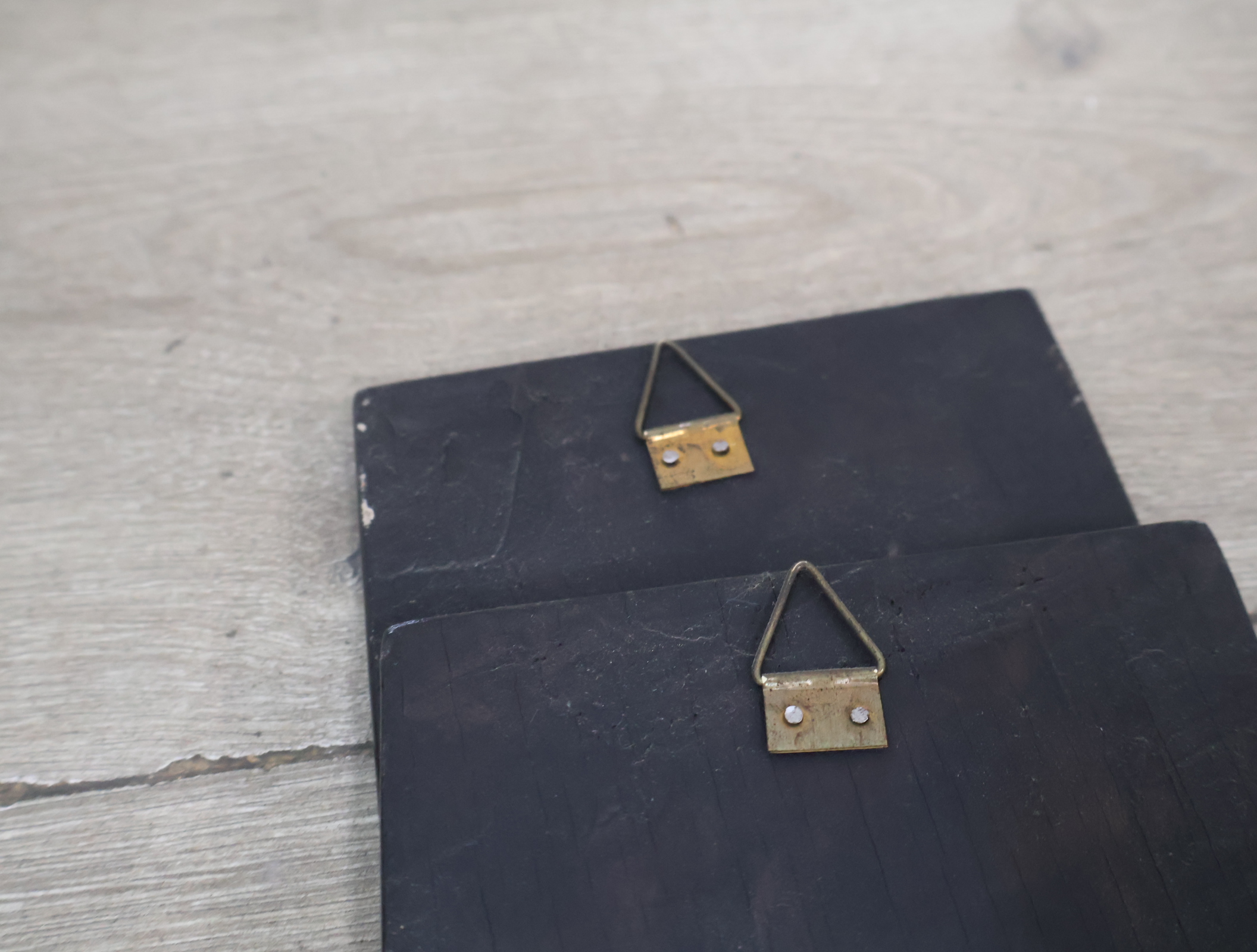 Aziatisch decoratief houten kistje, bord en wandpanelen – foto 23 – kavel bij GSD Auctions, Zoeterwoude