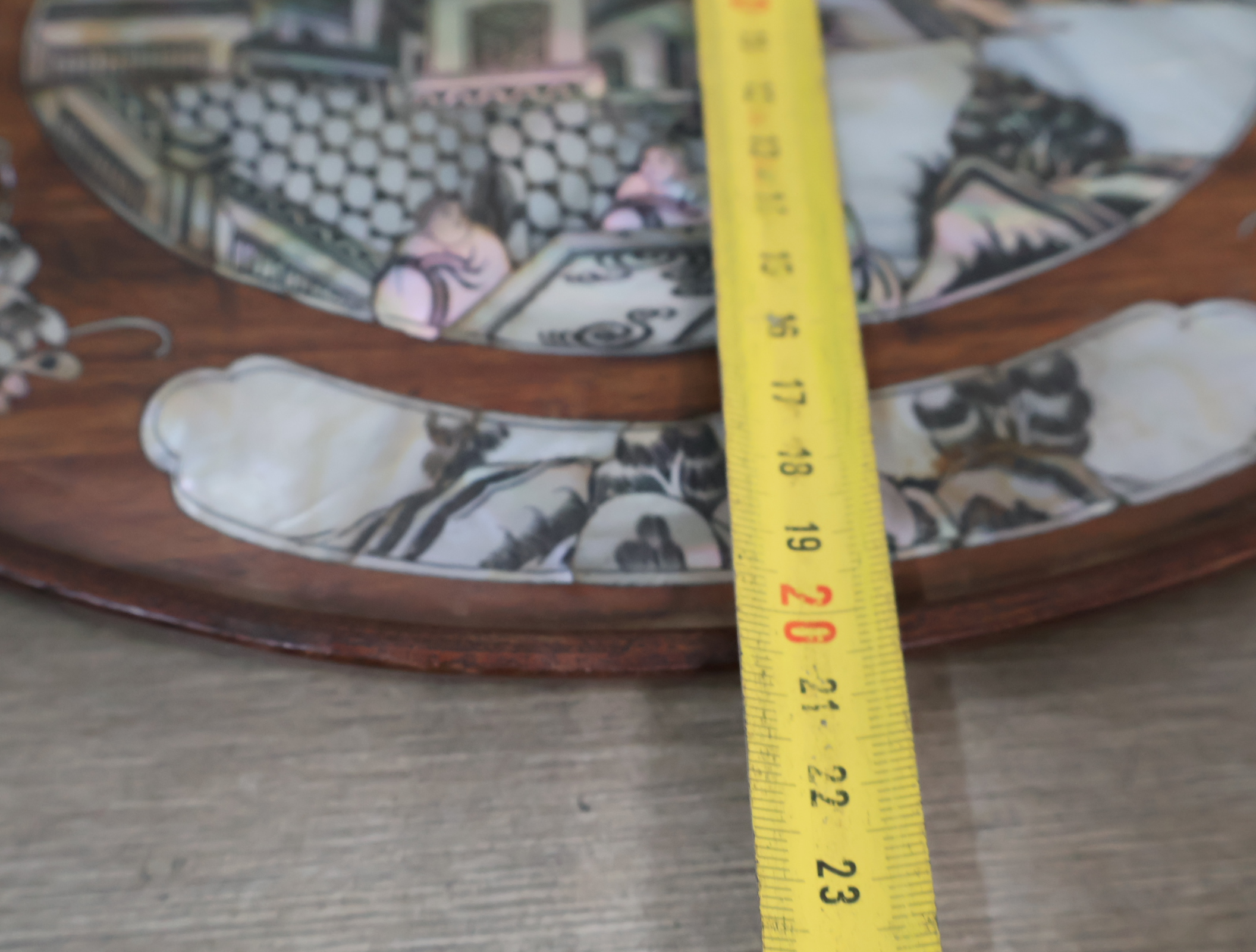 Aziatisch decoratief houten kistje, bord en wandpanelen – foto 28 – kavel bij GSD Auctions, Zoeterwoude