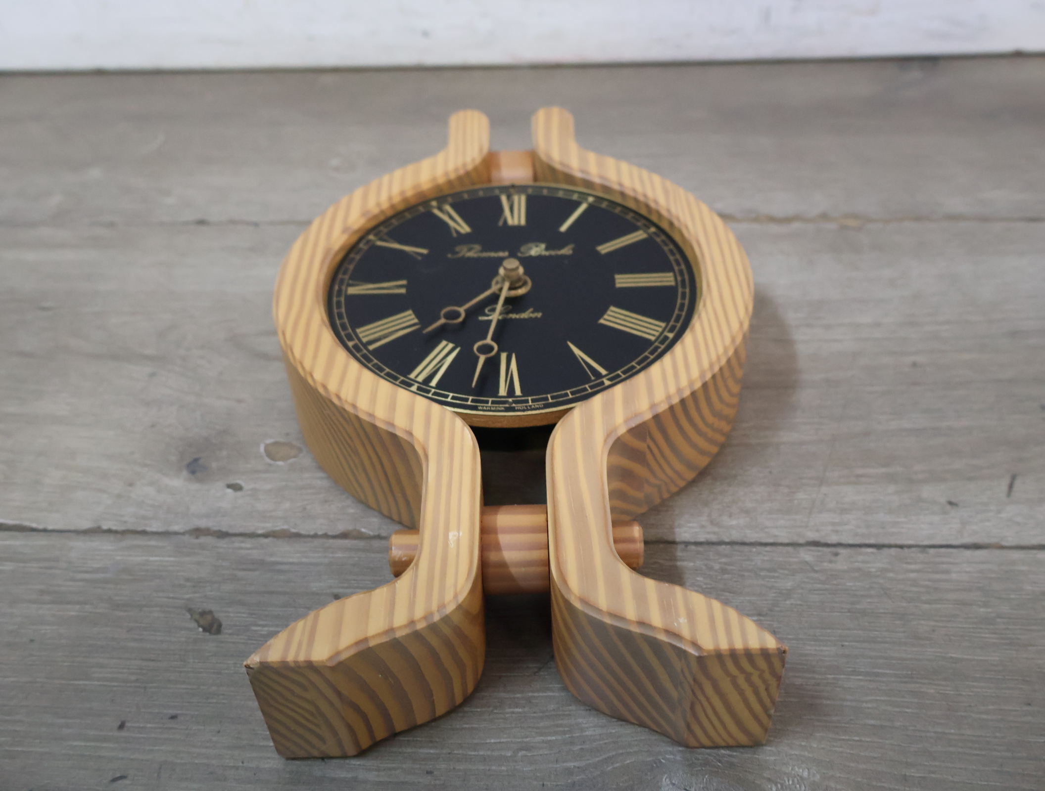 Thomas Brooks houten tafelklok – foto 11 – kavel bij GSD Auctions, Zoeterwoude