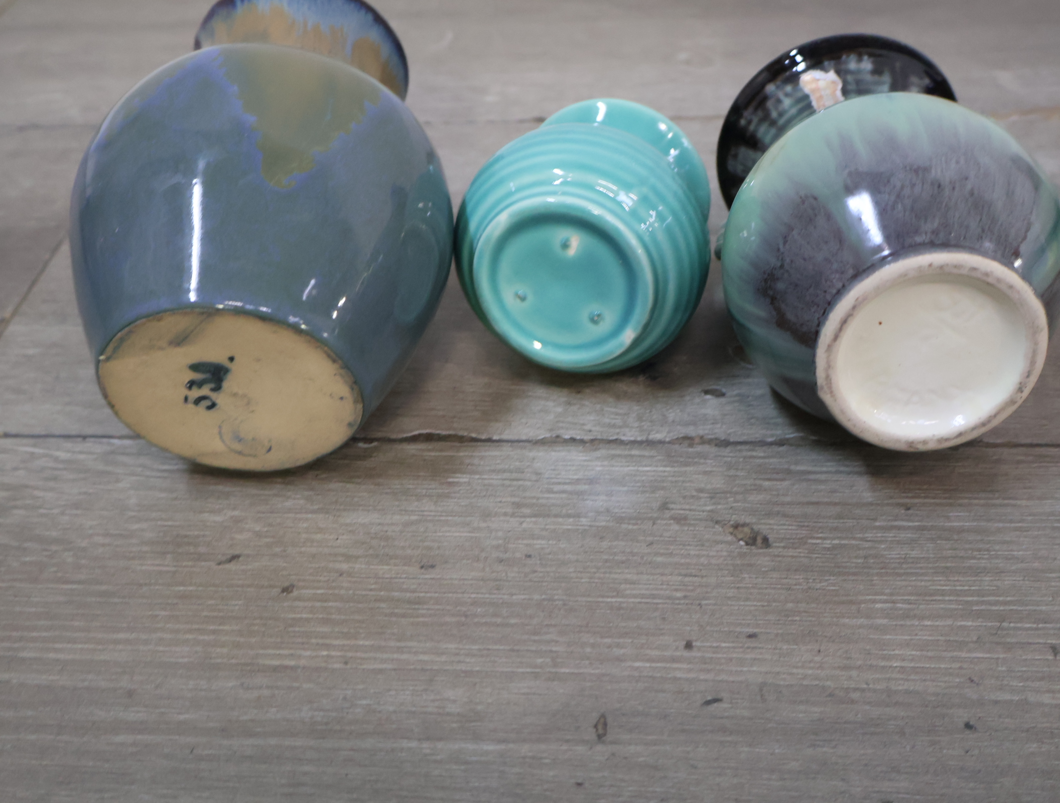 Set van 6 diverse keramische vazen – foto 10 – kavel bij GSD Auctions, Zoeterwoude