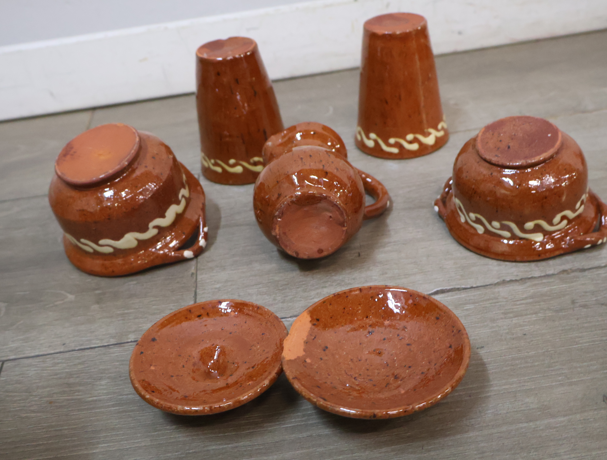 Set Workumer Aardewerk – foto 15 – kavel bij GSD Auctions, Zoeterwoude