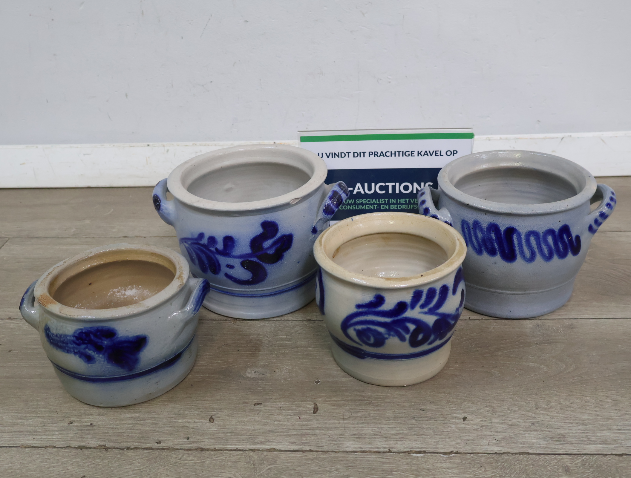 Set van vier Keulse Potten – foto 2 – kavel bij GSD Auctions, Zoeterwoude