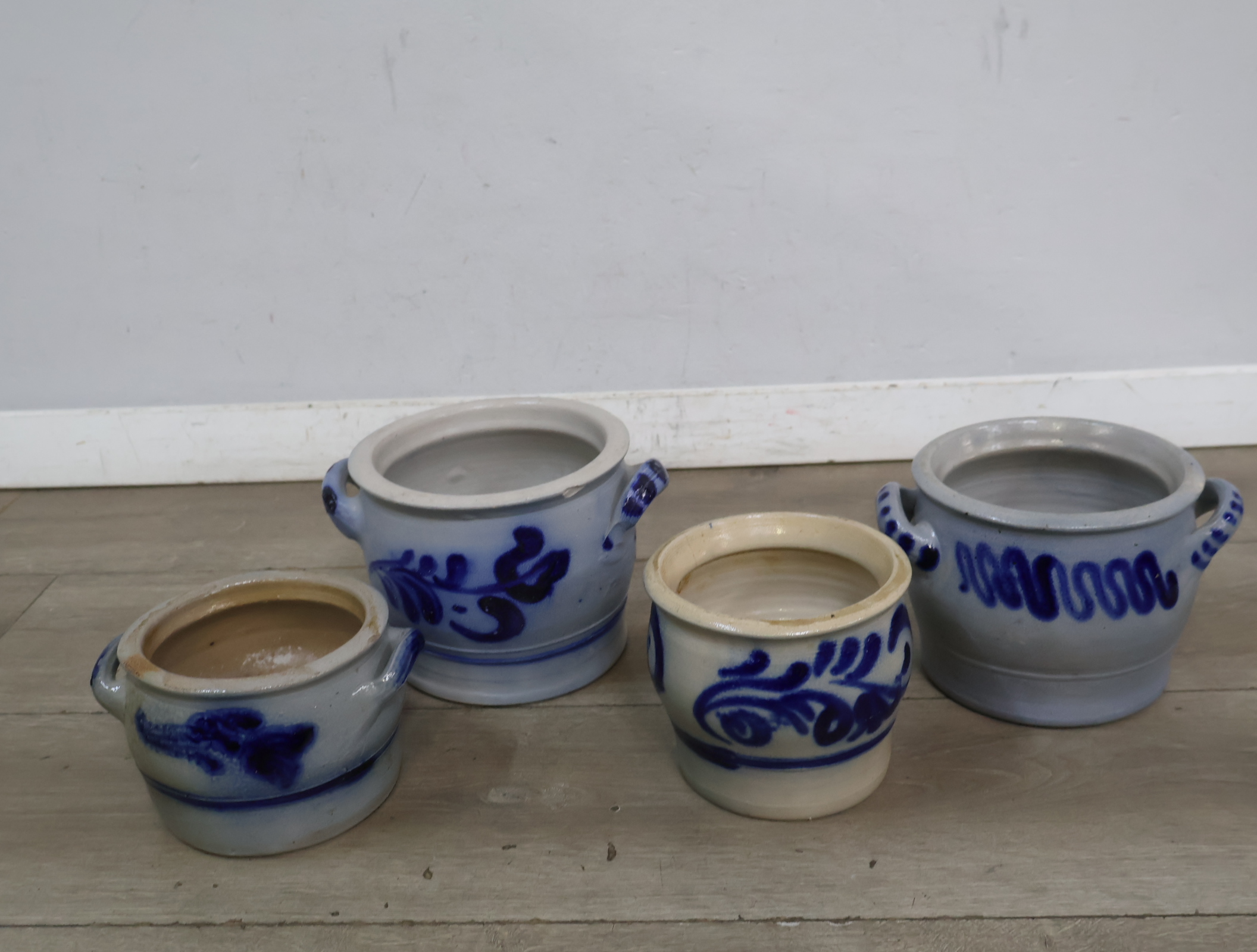 Set van vier Keulse Potten – foto 4 – kavel bij GSD Auctions, Zoeterwoude