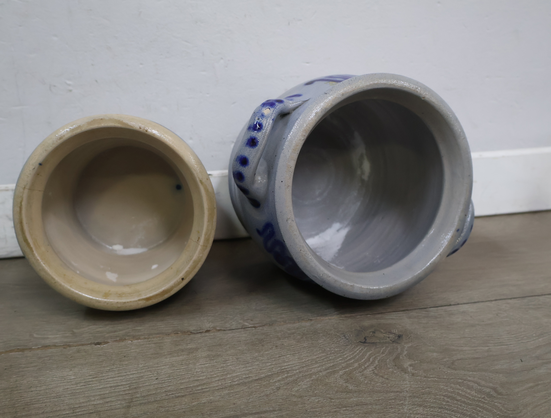 Set van vier Keulse Potten – foto 5 – kavel bij GSD Auctions, Zoeterwoude