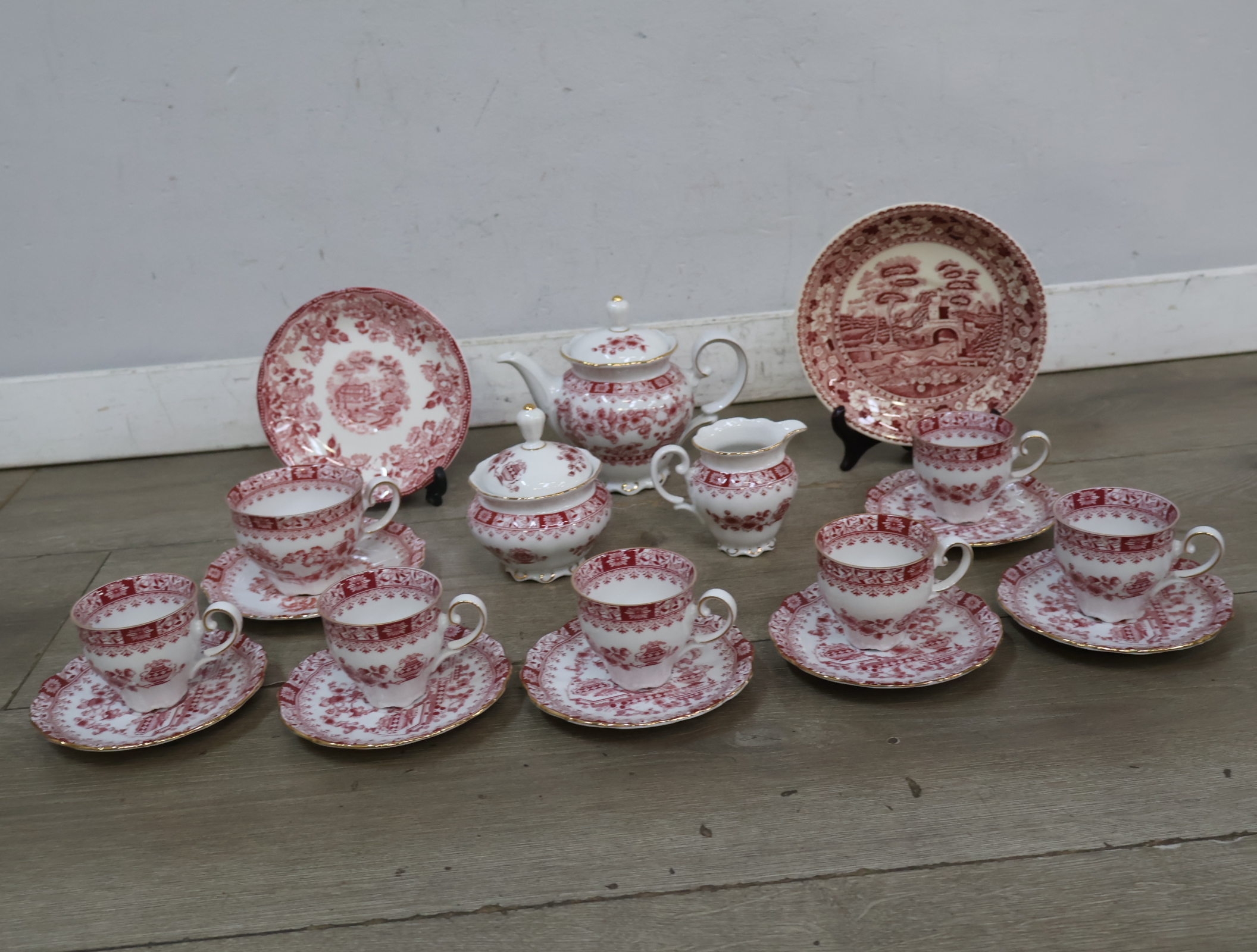 Verzameling Rood-Wit servies – foto 3 – kavel bij GSD Auctions, Zoeterwoude