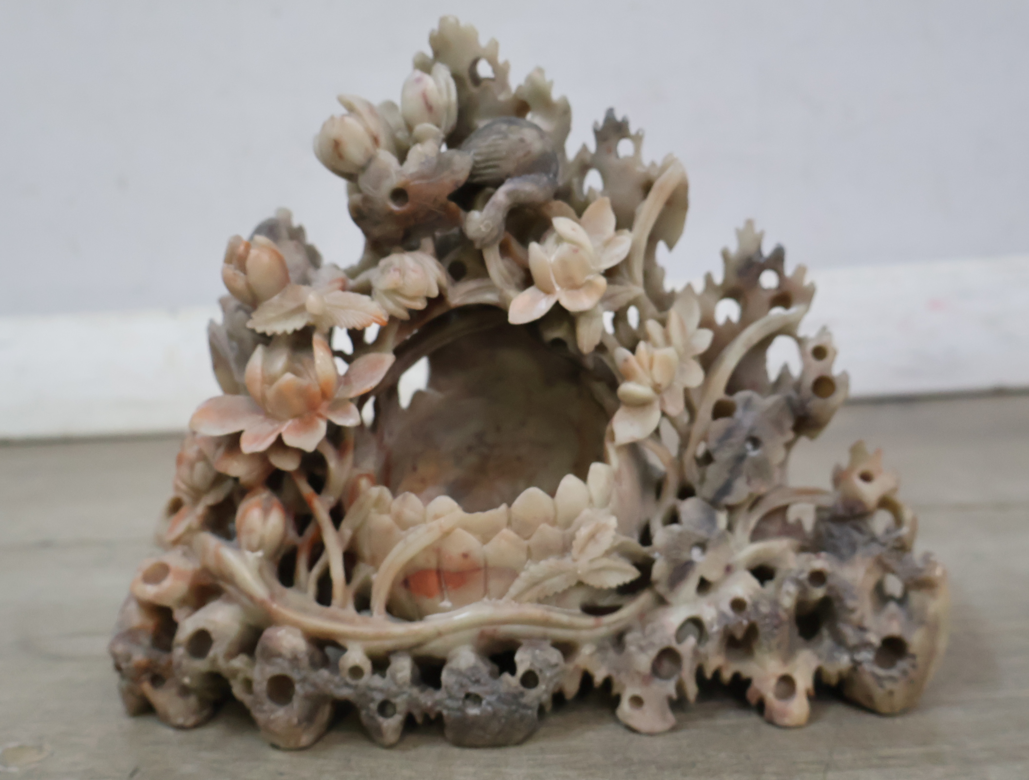 Gesneden Spekstenen decoratie – foto 3 – kavel bij GSD Auctions, Zoeterwoude