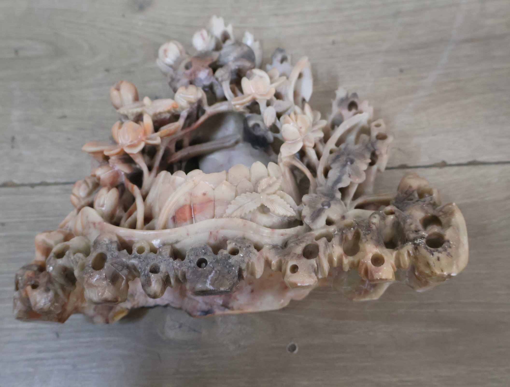 Gesneden Spekstenen decoratie – foto 14 – kavel bij GSD Auctions, Zoeterwoude