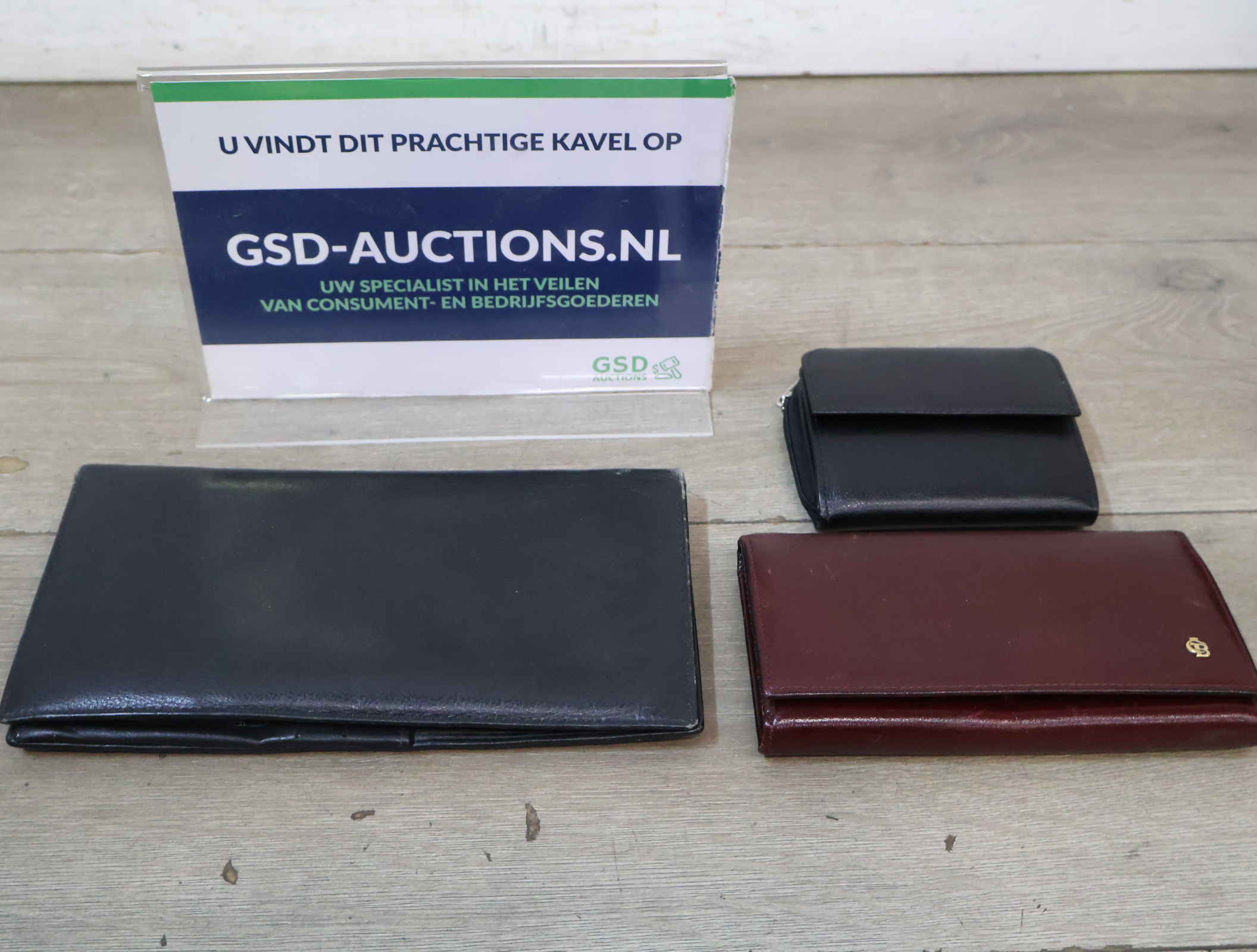 Set van 3portemonnees – kavel bij GSD Auctions, Zoeterwoude
