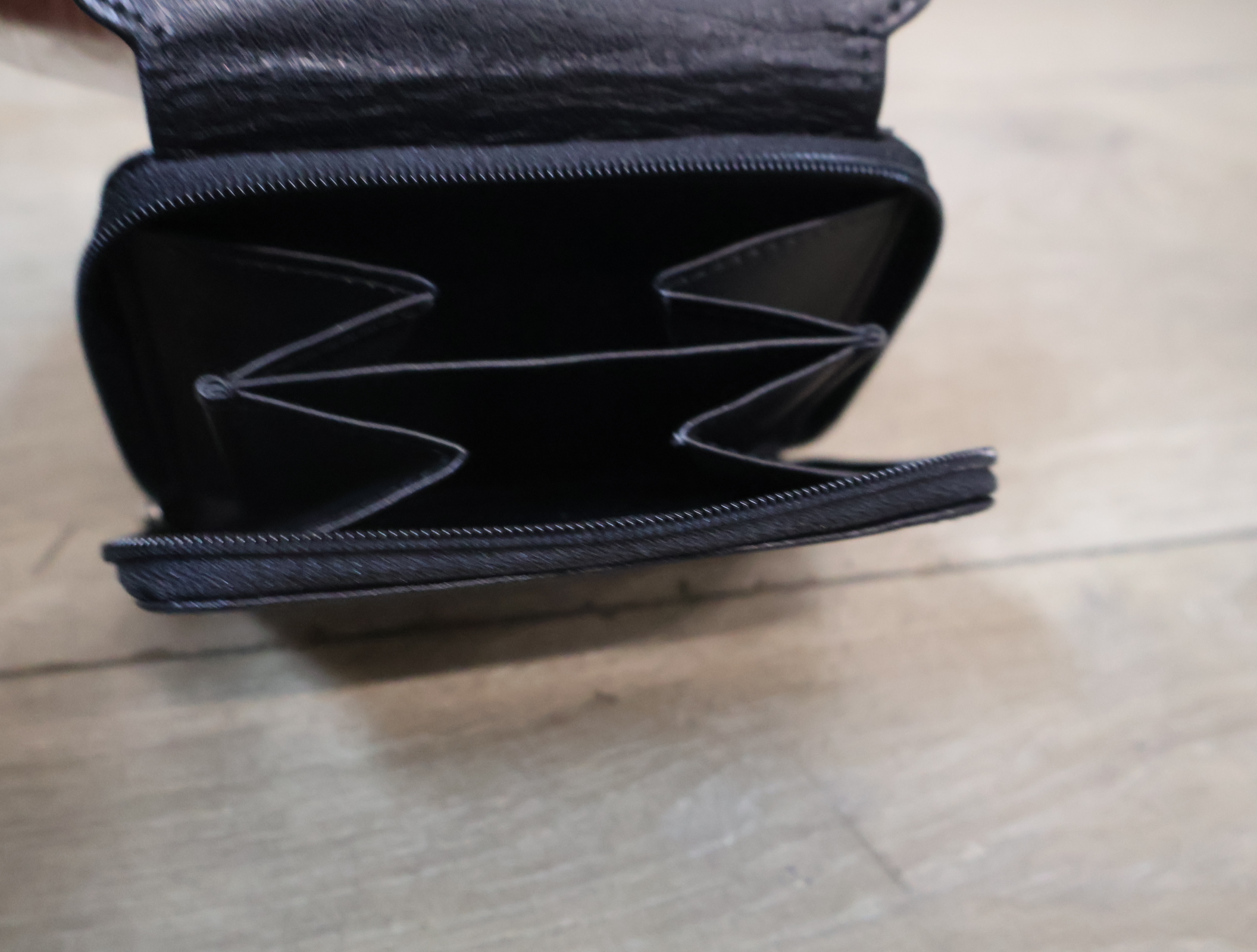 Set van 3portemonnees – foto 6 – kavel bij GSD Auctions, Zoeterwoude