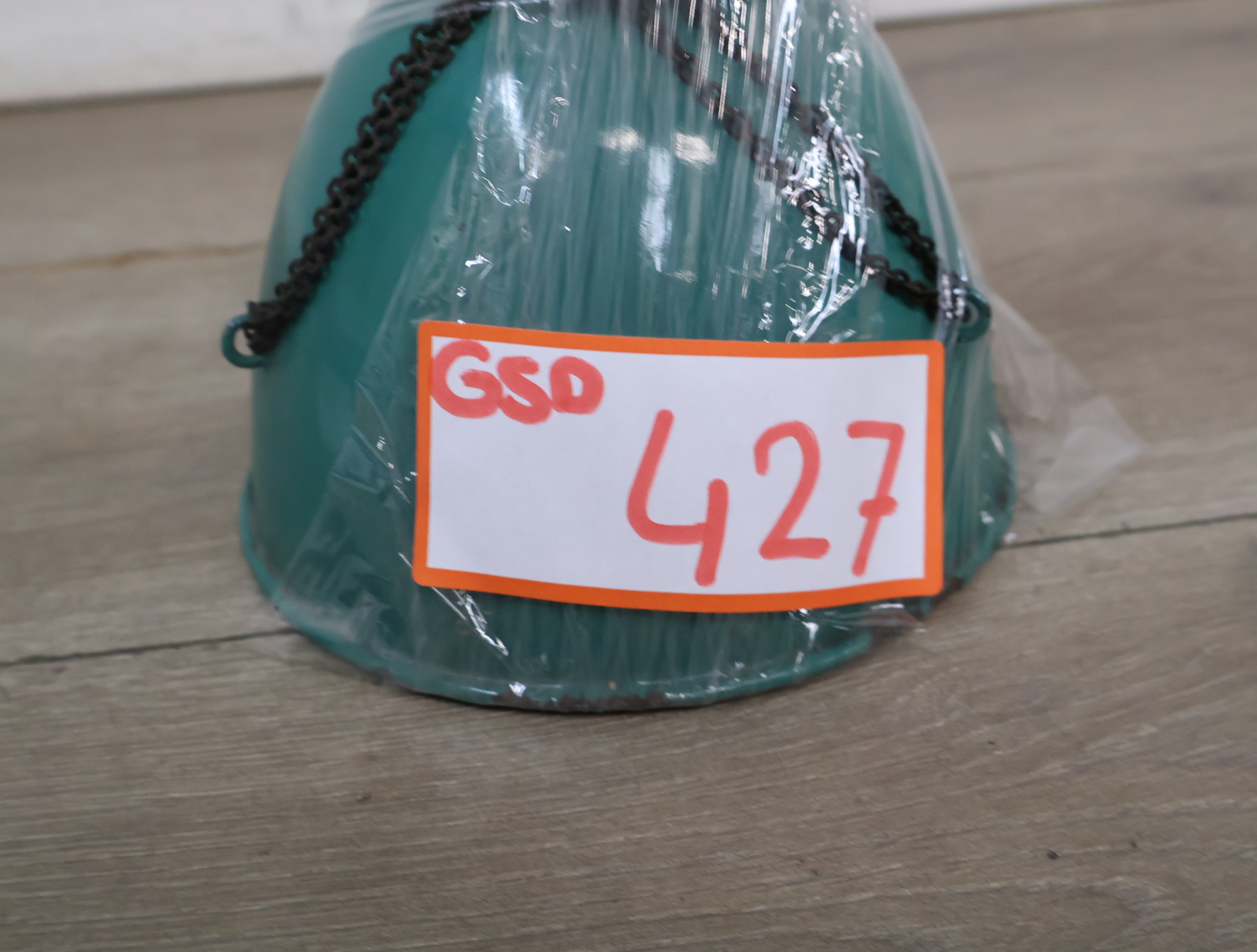 Vintage hanglamp met emaille kap - Jaren '60 – foto 15 – kavel bij GSD Auctions, Zoeterwoude