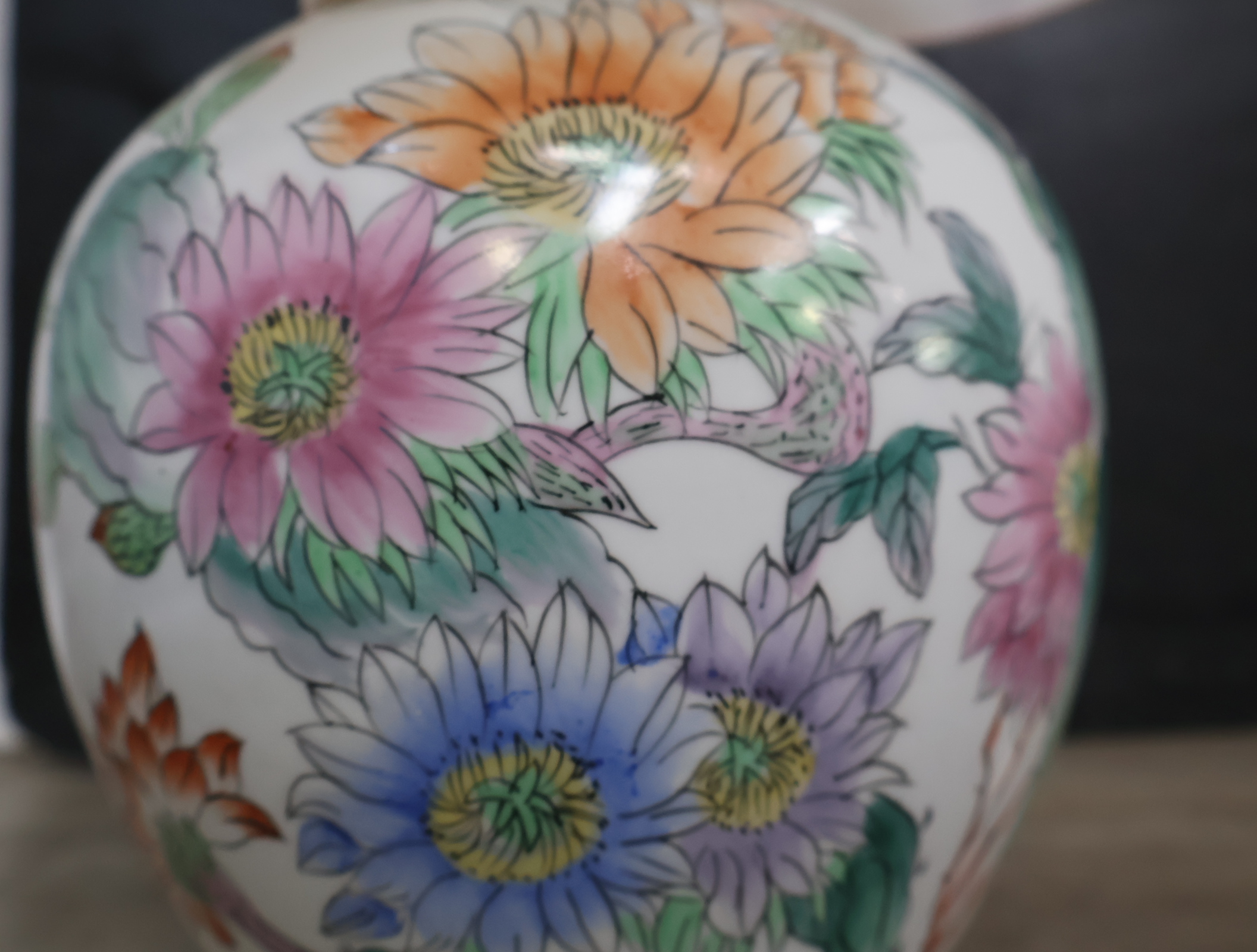 Oosterse Porseleinen Tafellamp – foto 13 – kavel bij GSD Auctions, Zoeterwoude