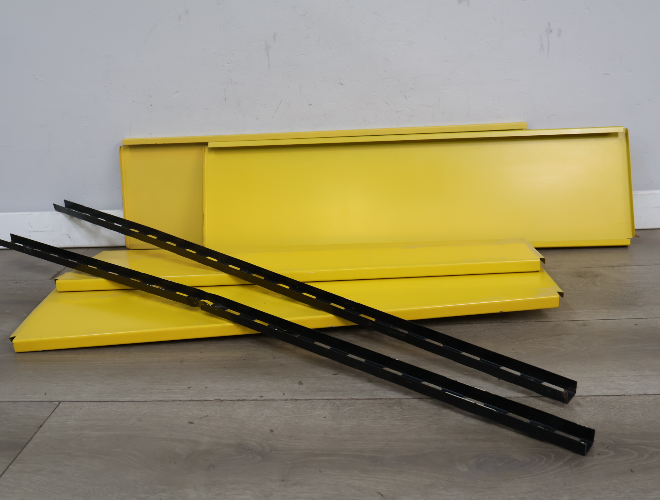 Vintage Jaren '60 Boekenplank - Wandplanken – foto 3 – kavel bij GSD Auctions, Zoeterwoude